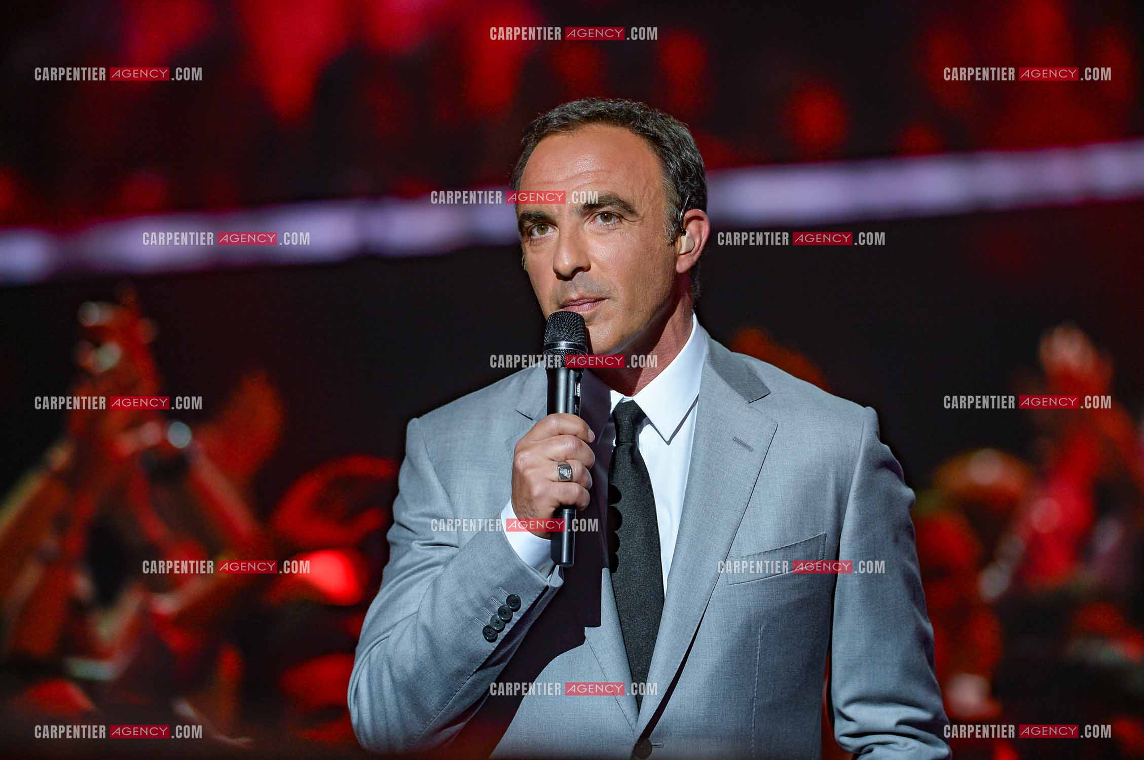 L'animateur Nikos Aliagas lors de l'émission The Voice.     ( Exclusif )