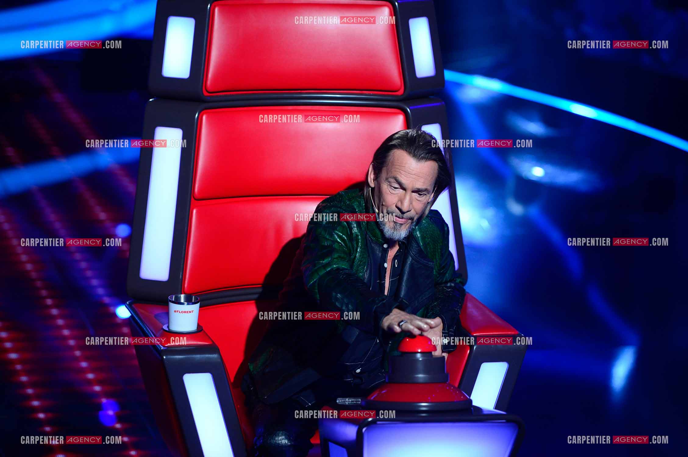 Le coach Florent Pagny sur le plateau de l'émission THE VOICE.           ( Exclusif )