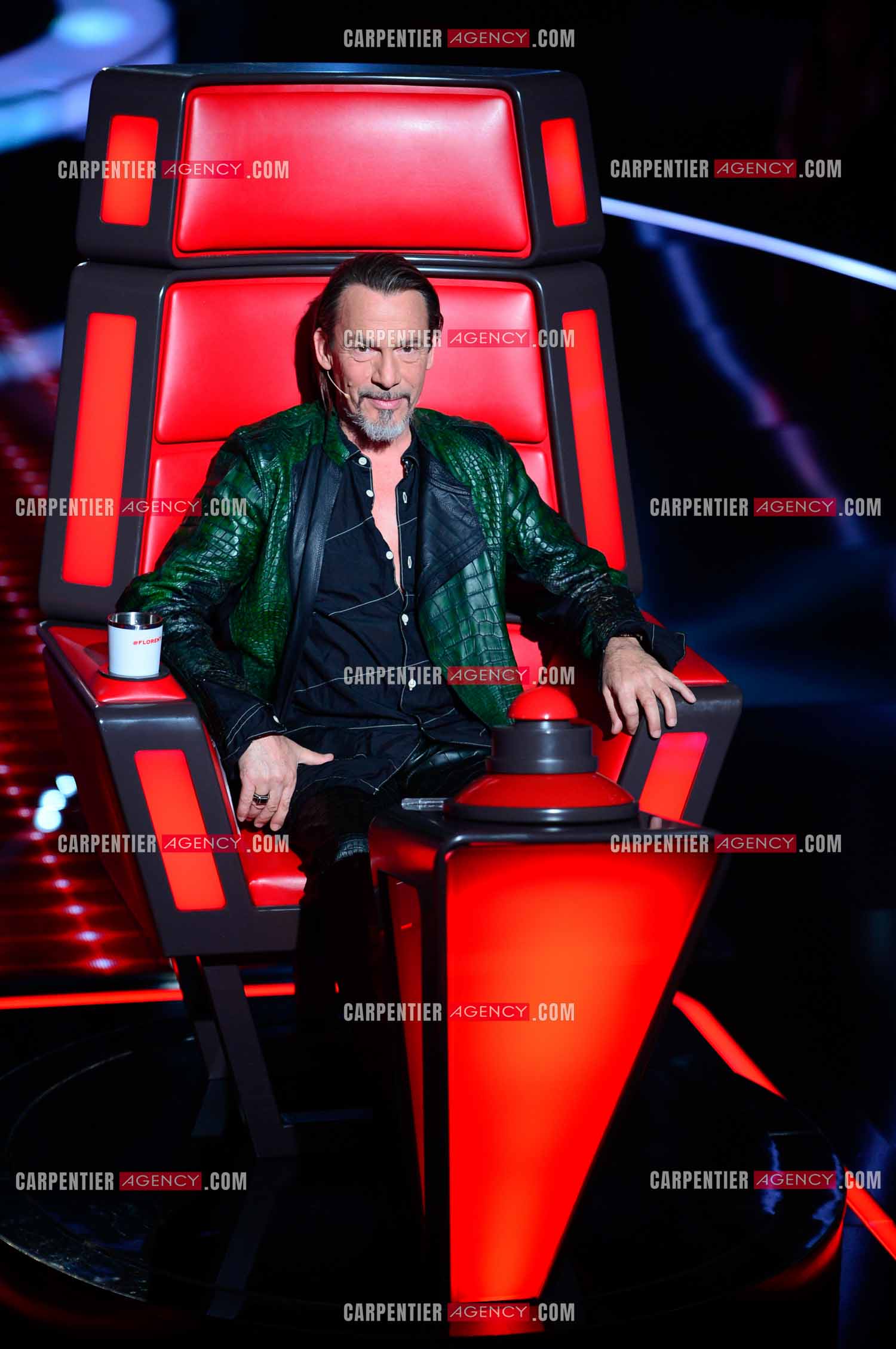 Le coach Florent Pagny sur le plateau de l'émission THE VOICE.           ( Exclusif )
