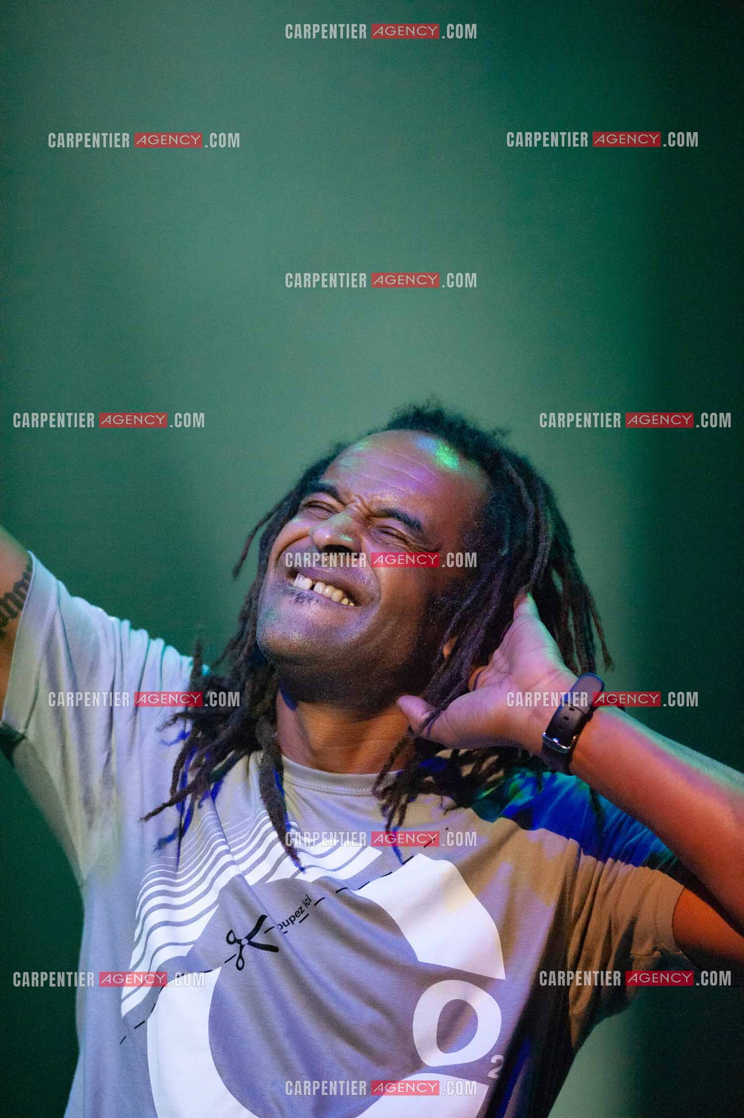 Grand concert au Zénith de Paris “ ULTIMATUM PLANETE ZÉNITH “ le 22 Nov 2009. Le chanteur Yannick Noah.                                    ( Exclusif )