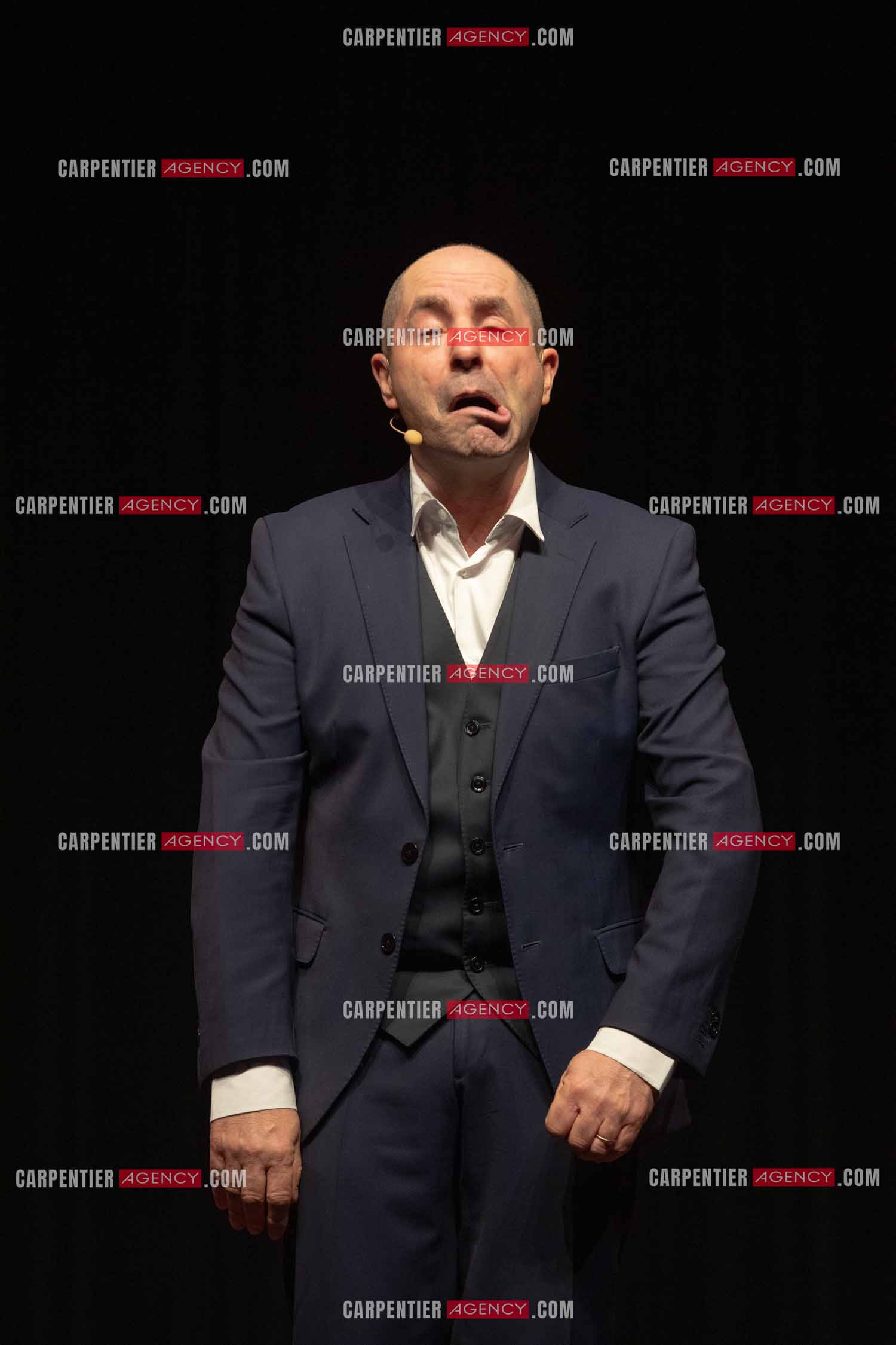 L'humoriste Yves Pujol en spectacle.         ( Exclusif )