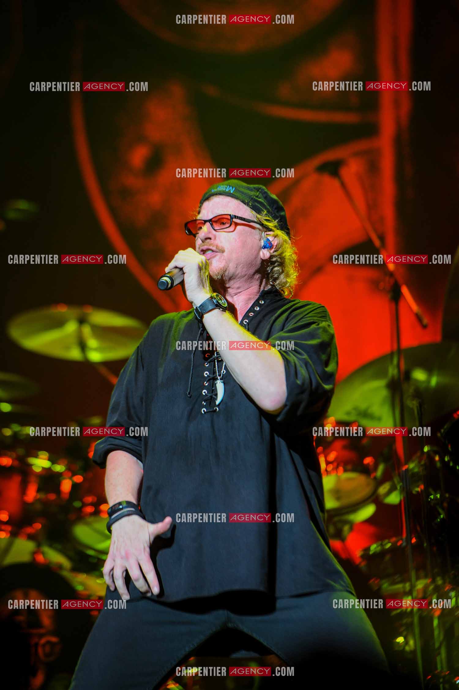 Le groupe Toto en concert au Zénith de Paris. Le chanteur du groupe, Joe Williams. ( Exclusif )