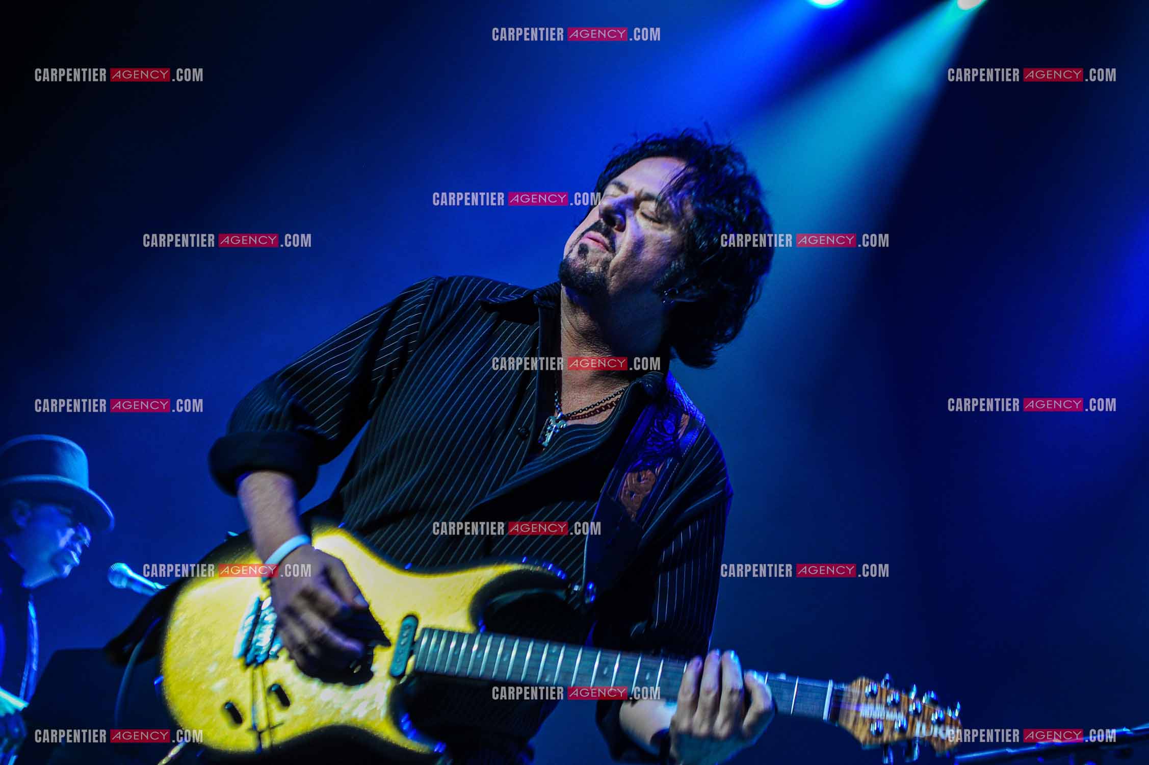 Le groupe Toto en concert au Zénith de Paris. Le guitariste du groupe, Steve Lukather.  ( Exclusif )