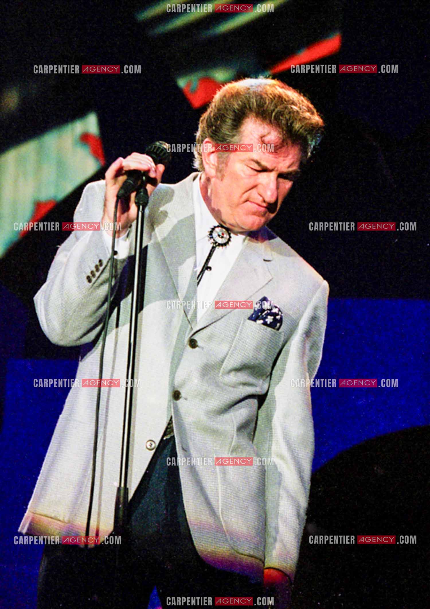 Le chanteur Eddy Mitchell en concert au Zénith de Paris du 08 au 12 février 1994.