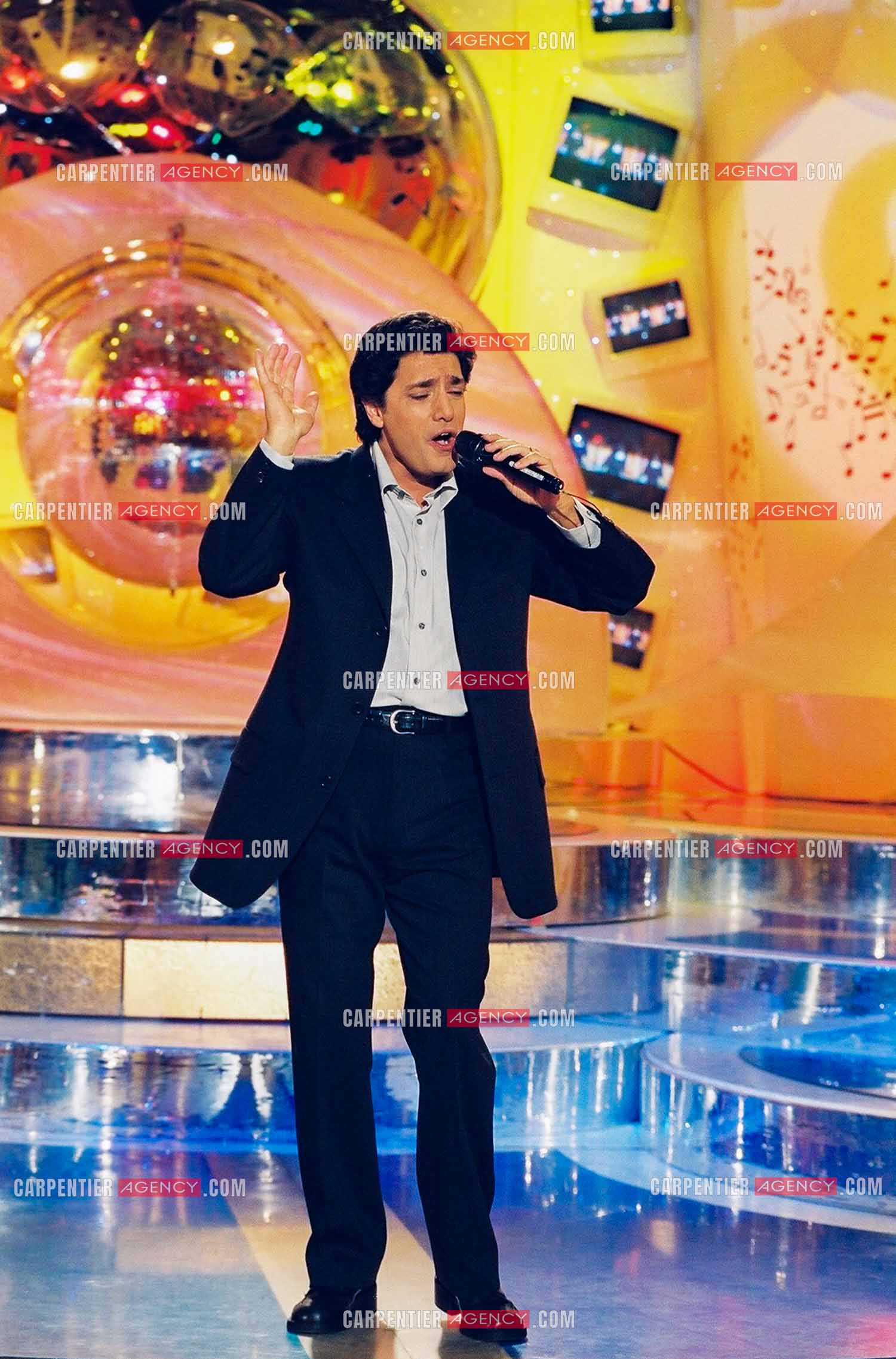 Le chanteur Frédéric François invité de l'émission “La Chance Aux Chansons“ pour la promotion de son nouvel album “Les Plus Grandes Mélodies Italiennes“.  ( Exclusif )