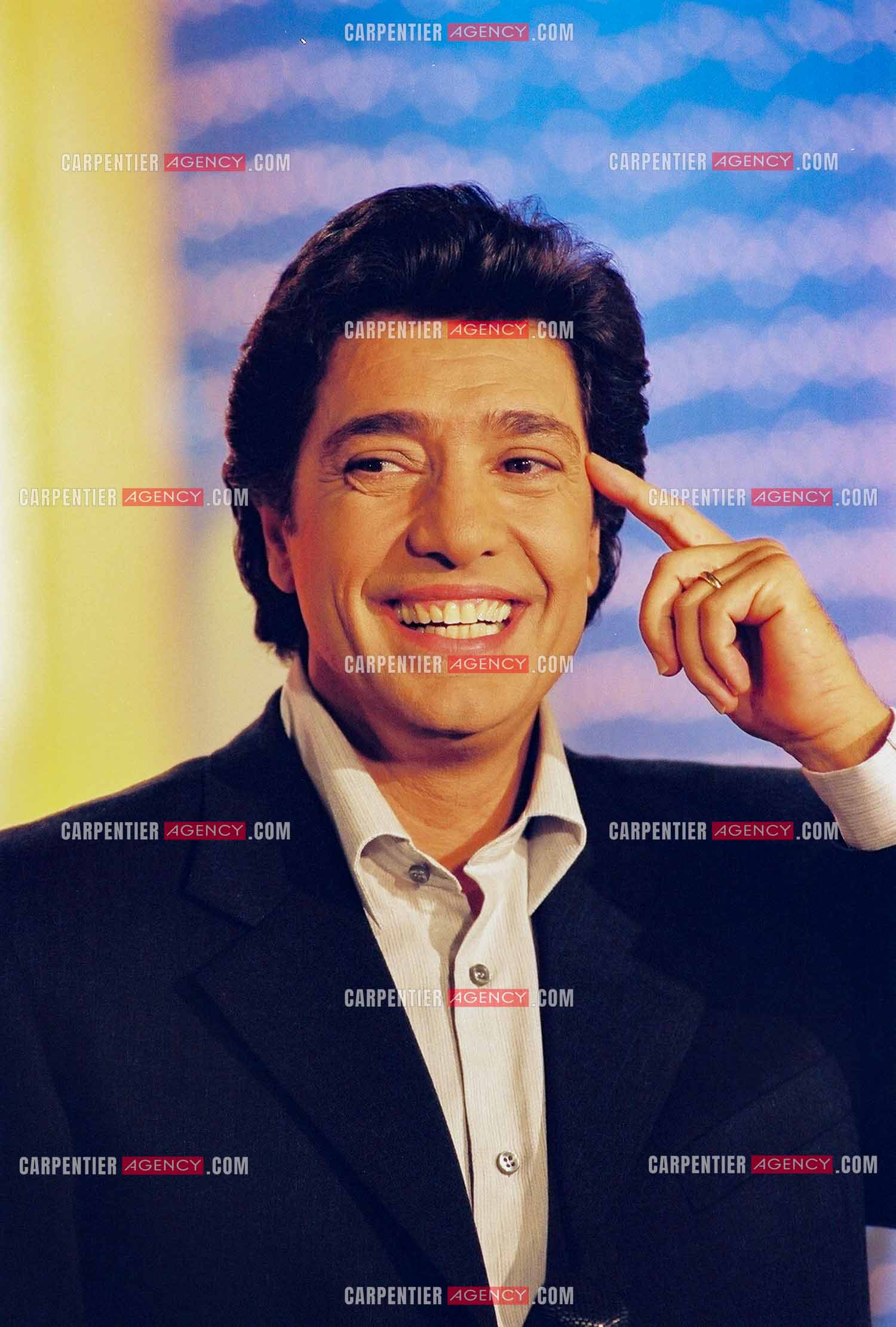 Le chanteur Frédéric François invité de l'émission “La Chance Aux Chansons“ pour la promotion de son nouvel album “Les Plus Grandes Mélodies Italiennes“.  ( Exclusif )