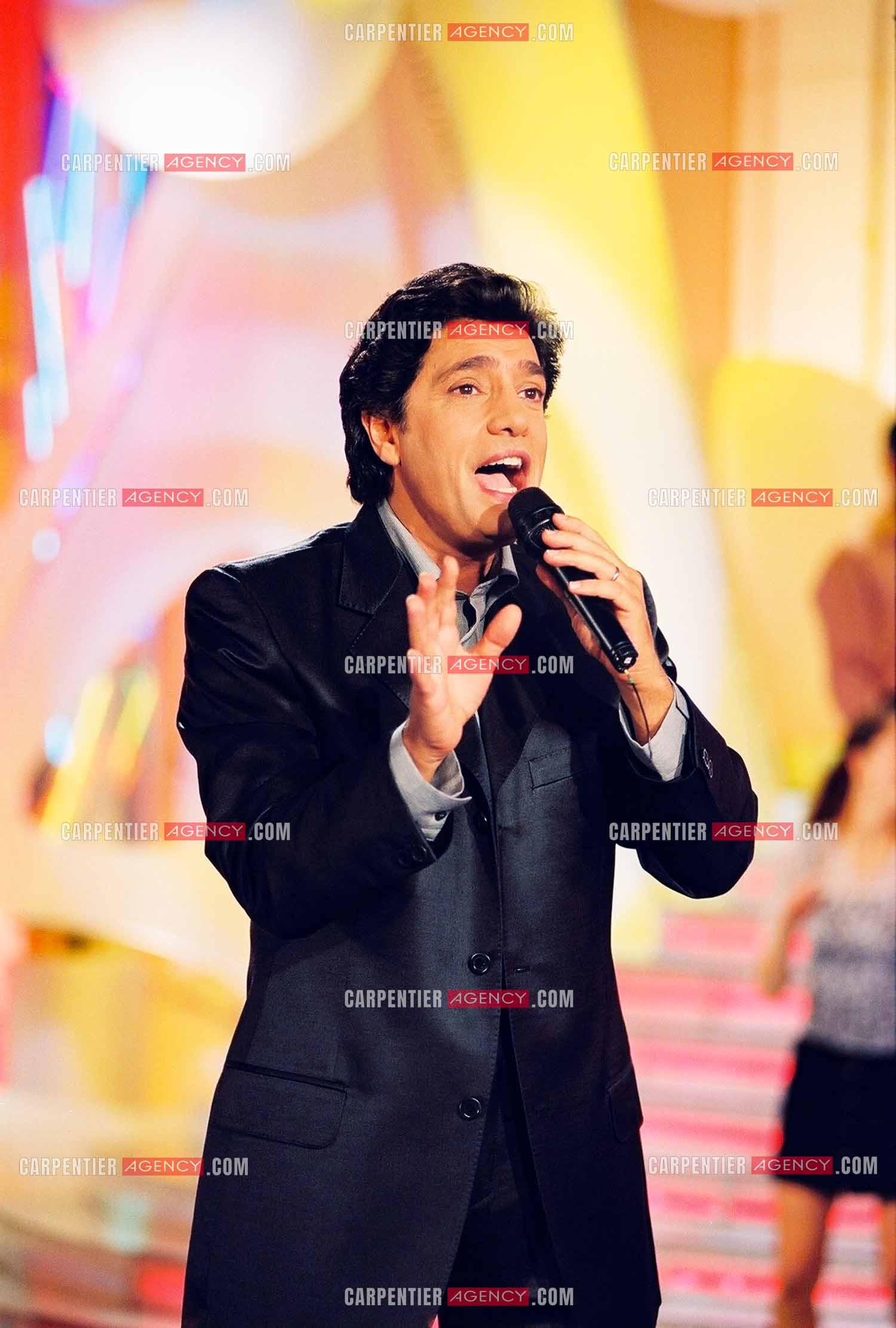 Le chanteur Frédéric François invité de l'émission “La Chance Aux Chansons“ pour la promotion de son nouvel album “Les Plus Grandes Mélodies Italiennes“.  ( Exclusif )