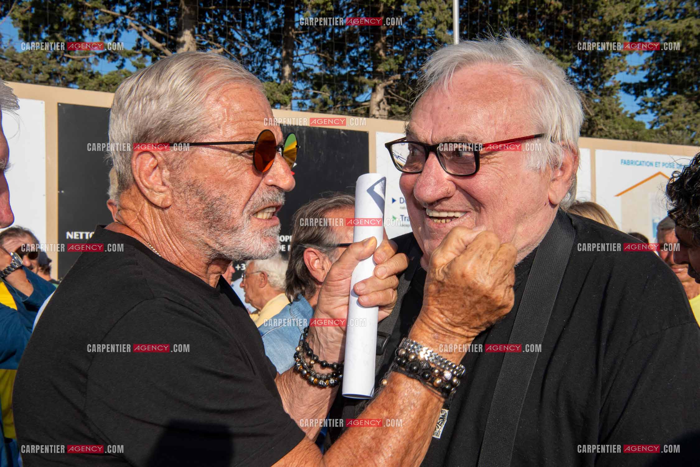 Inauguration du stade Marcel Aubour de St Tropez en présence de Marcel Aubour agé de 83 ans et entouré de tous ses amis les footballeurs.L'homme d'affaire Jean-Claude Darmon heureux de retrouver son ami Marcel Aubour.