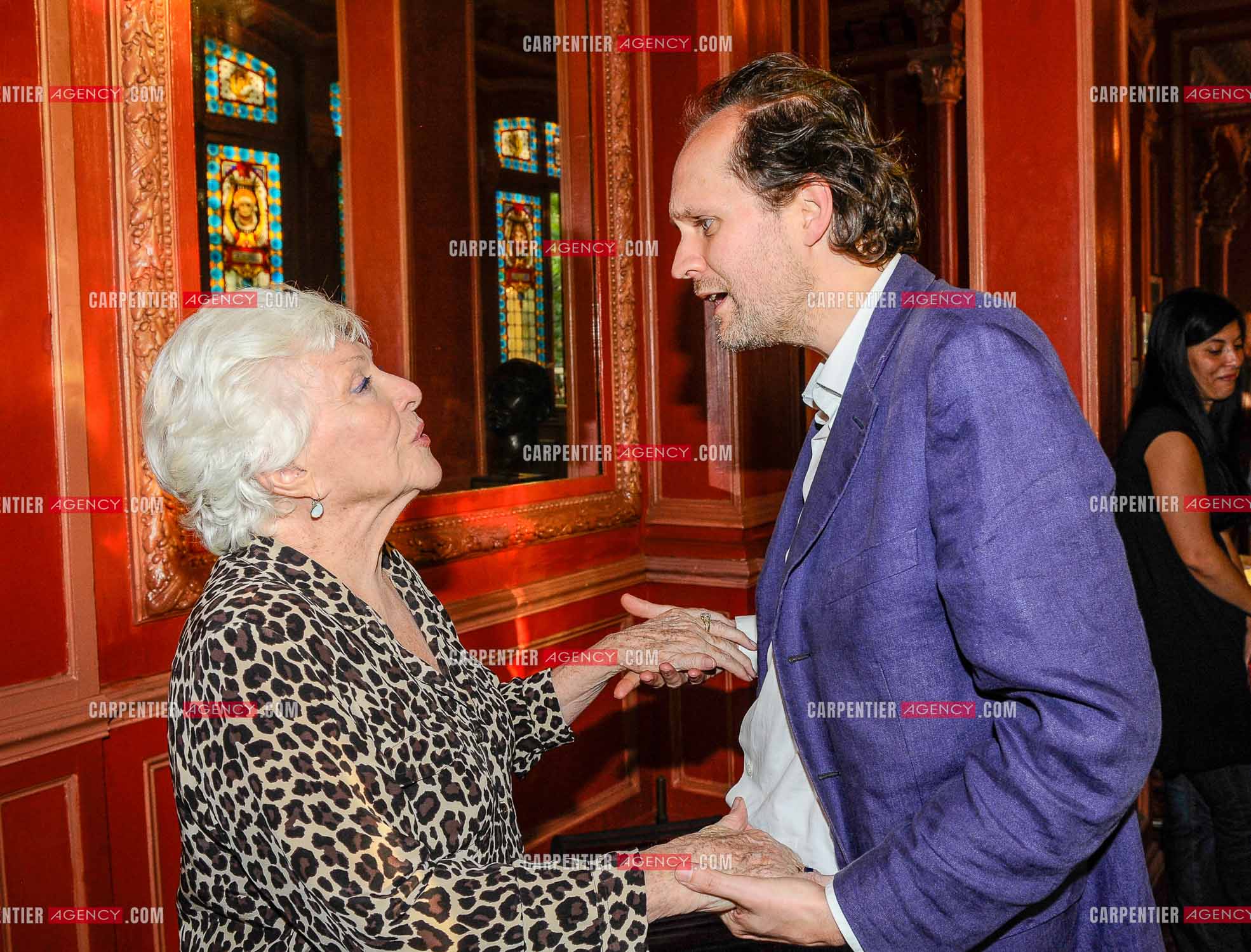 Line Renaud lors de la dernière représentation de HAROLD & MAUD au Théâtre St Antoine en compagnie de Jean-Marc Dumontet.  ( Exclusif )