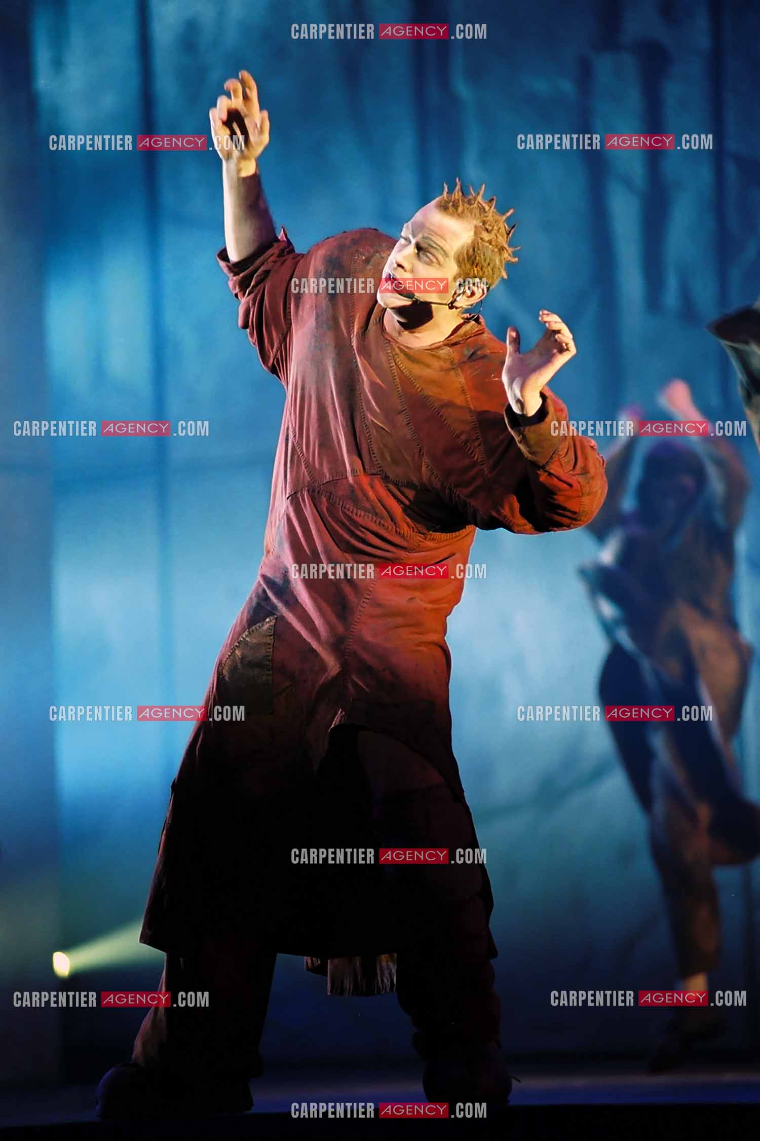 La comédie musicale Notre Dame De Paris. Version anglaise du spectacle musicale de Luc Plamondon et Richard Cocciante. Le chanteur Garou dans le rôle de Quasimodo.   ( Exclusif )