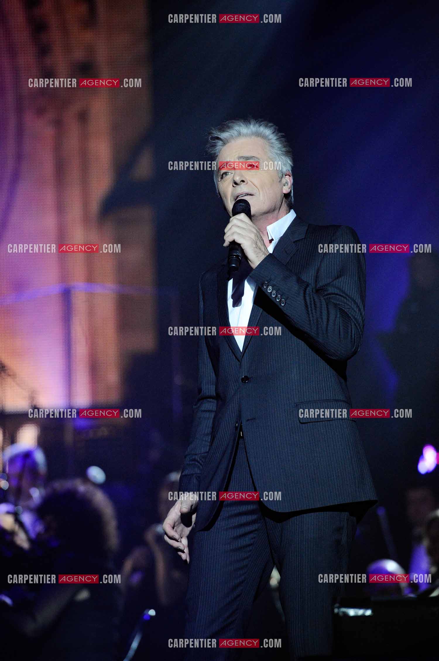Évènement sur deux jours au POPB de Paris Bercy, la troupe originale de la comédie musicale Notre Dame de Paris. Le chanteur Daniel Lavoie.
