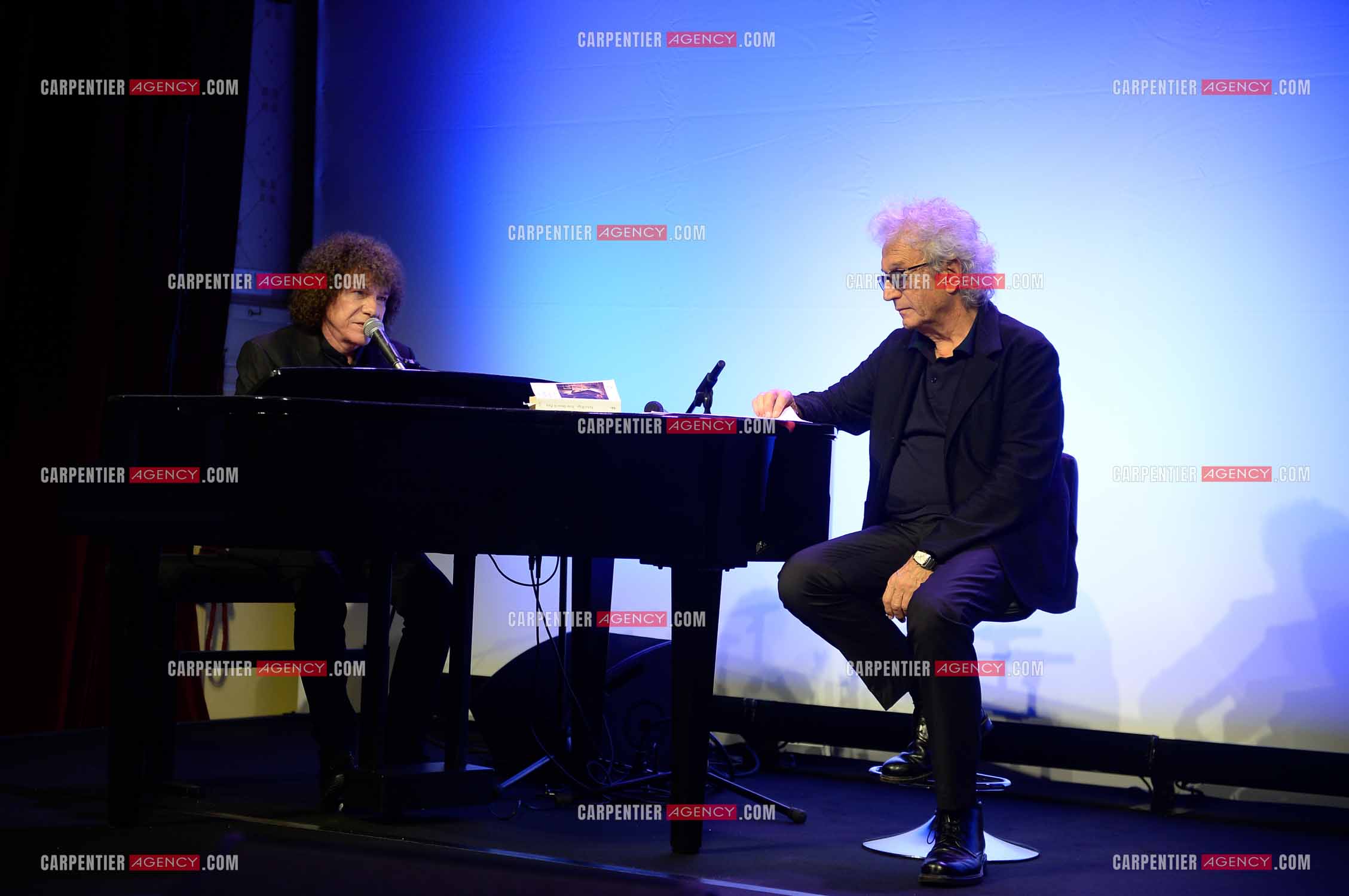 25 èm anniversaire de la comédie musicale Notre Dame de Paris. Les deux auteurs Richard Cocciante et Luc Plamondon.       ( Exclusif )