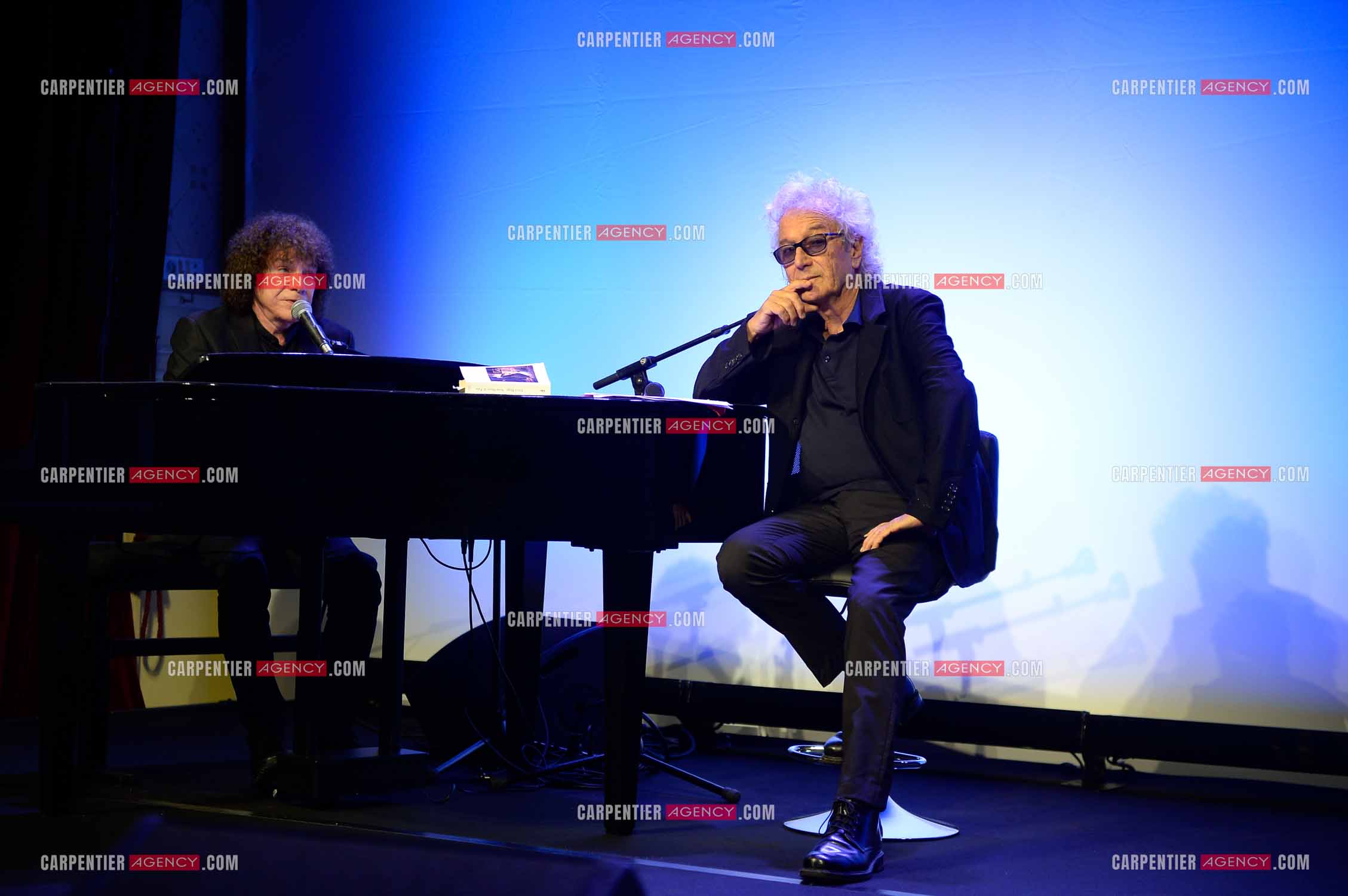 25 èm anniversaire de la comédie musicale Notre Dame de Paris. Les deux auteurs Richard Cocciante et Luc Plamondon.       ( Exclusif )