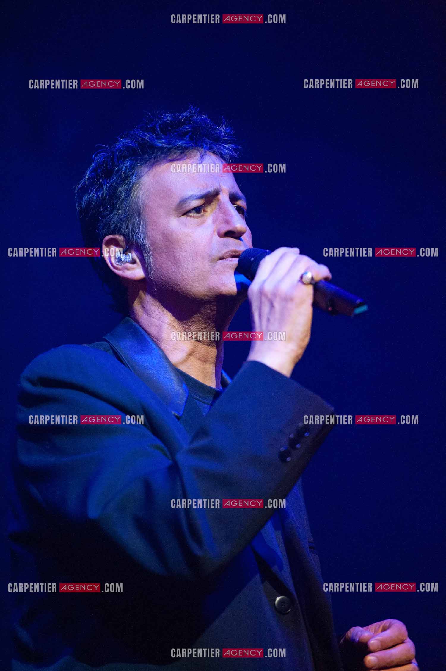 Le chanteur Phil Barney connu pour son tube “ Un enfant de toi “ dans la tournée RFM LOVE 80 au Zénith de Paris en 2010.      ( Exclusif )