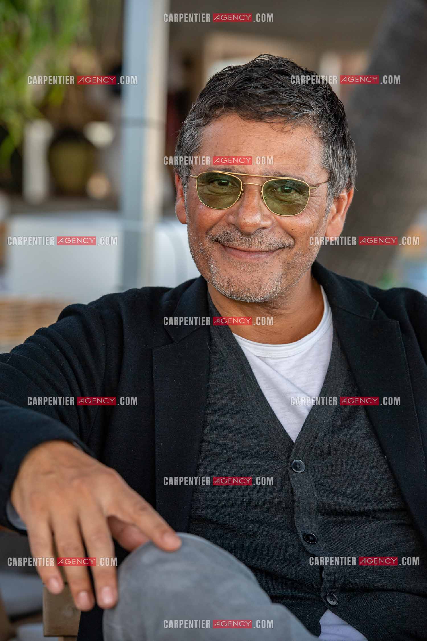 L'acteur Pascal Elbé sur la plage du Mourillon à Toulon pour la promo de son dernier film “ ON EST FAIT POUR S'ENTENDRE “ sortie prévue en salle pour le 17 novembre 2021.   ( Exclusif )