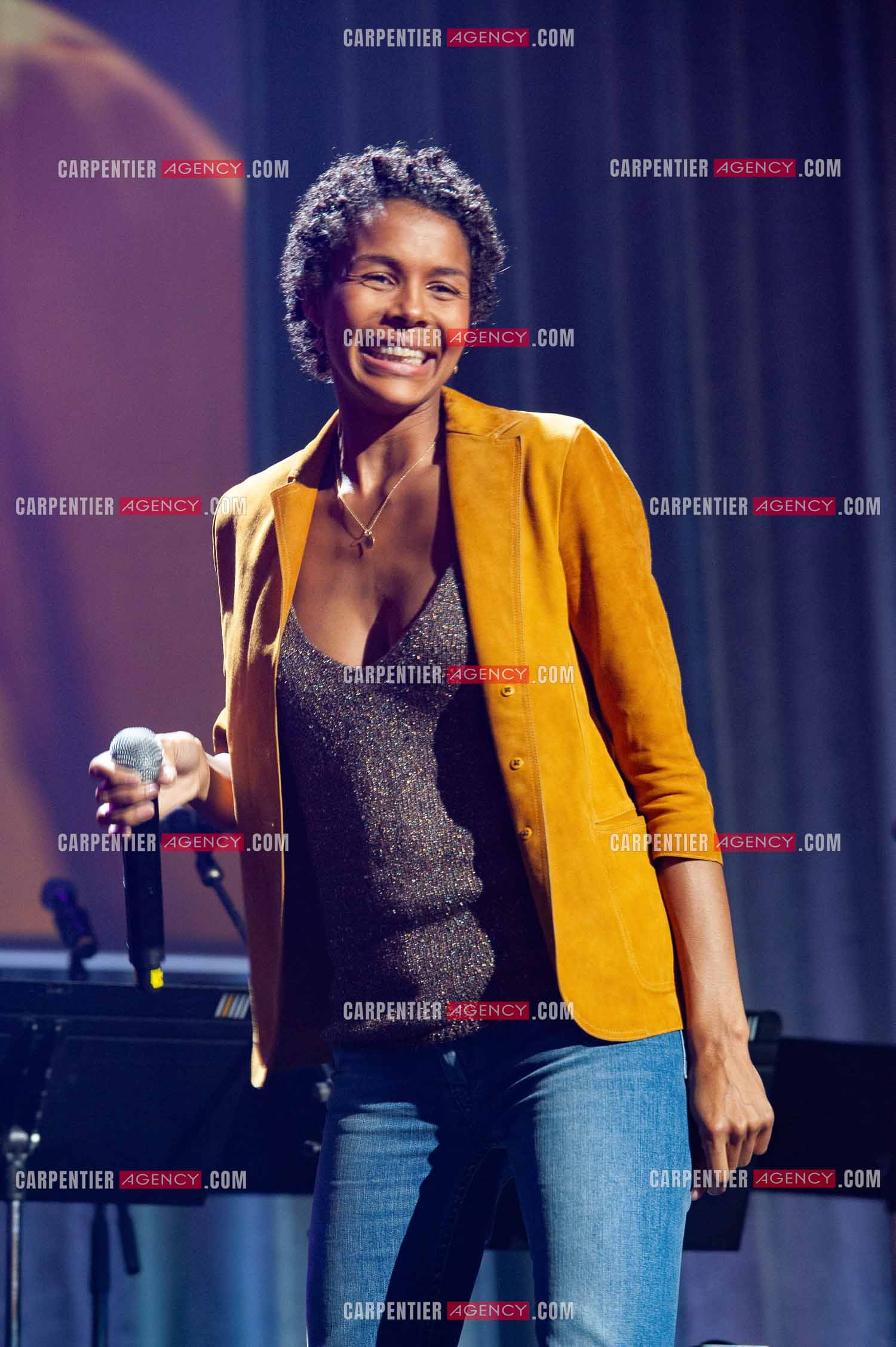 Concert au Zénith de Paris donné pour la journée internationale de la paix. La chanteuse Allemande Ayo.                                           ( Exclusif )