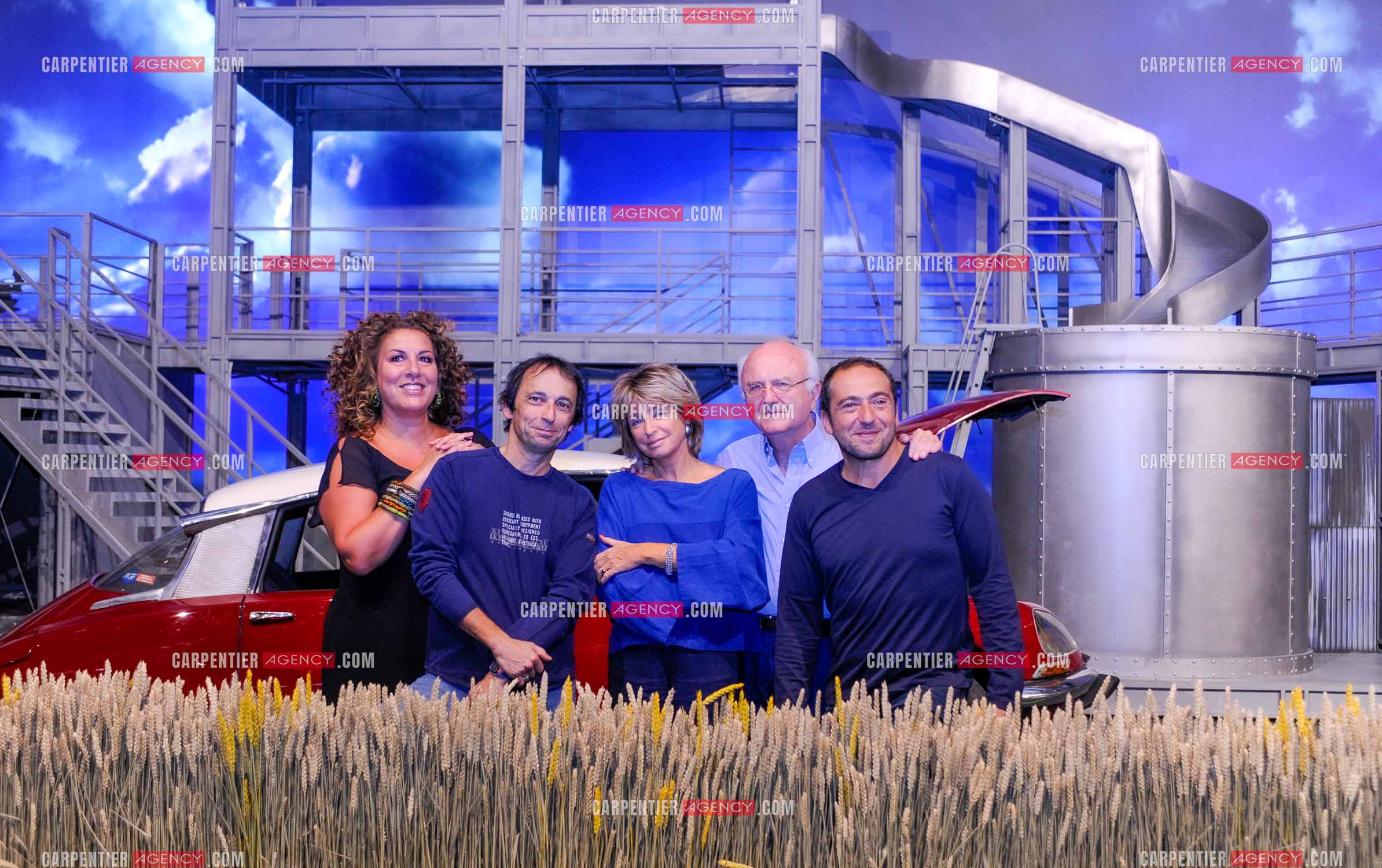 Les Aventures de Rabbi Jacob. La nouvelle comédie musicale de 2008 mise en scène par Patrick Timsit et adaptée du film “ Les Aventures de Rabbi Jacob “ de Gérard Oury, sorti en 1973. Marianne James, Eric Métayer, le metteur en scène Patrick Timsit, Danièle Thompson et Vladimir Cosma.          ( Exclusif )