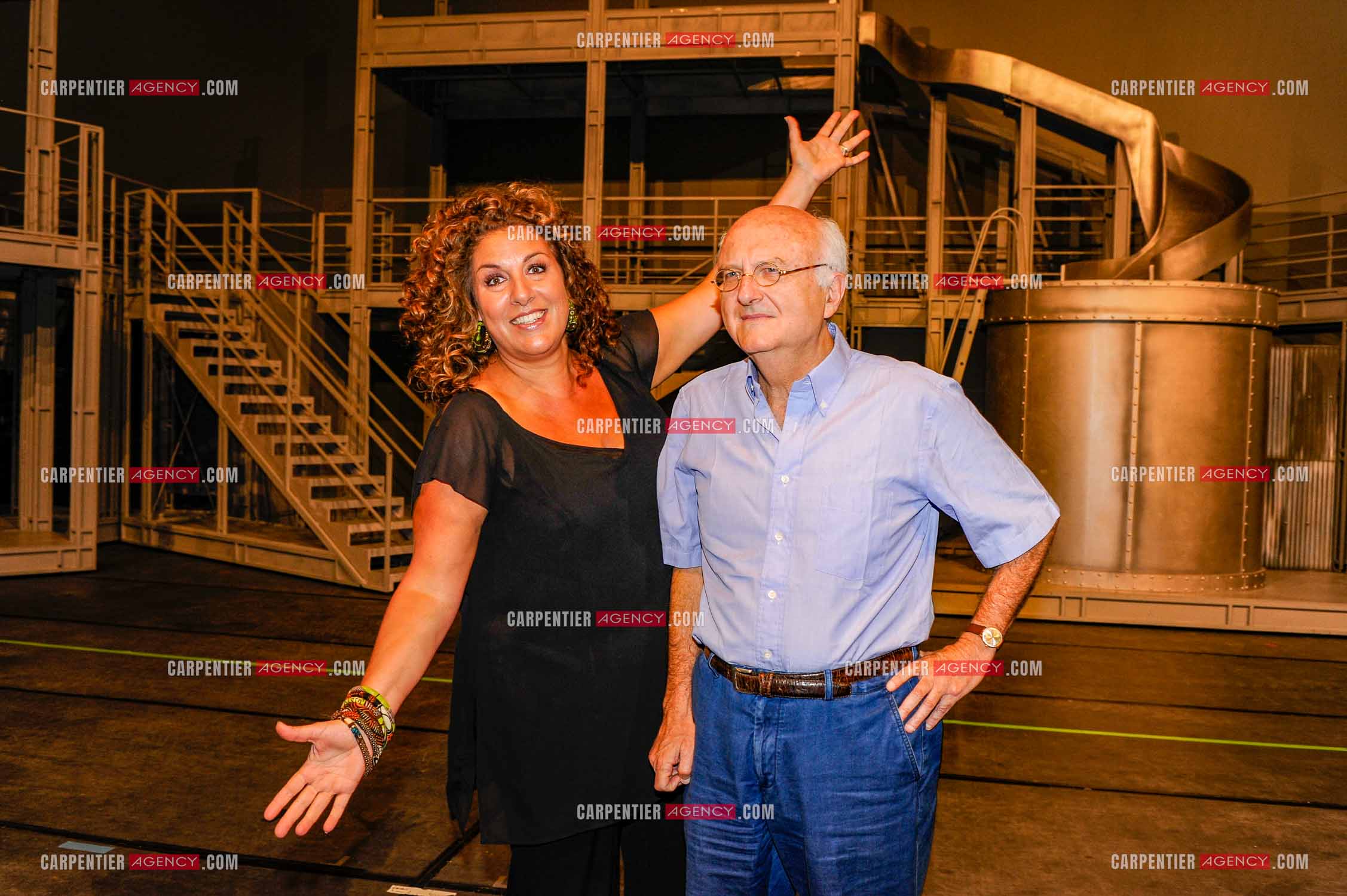 Les Aventures de Rabbi Jacob. La nouvelle comédie musicale de 2008 mise en scène par Patrick Timsit et adaptée du film “ Les Aventures de Rabbi Jacob “ de Gérard Oury, sorti en 1973. Marianne James et Vladimir Cosma.          ( Exclusif )