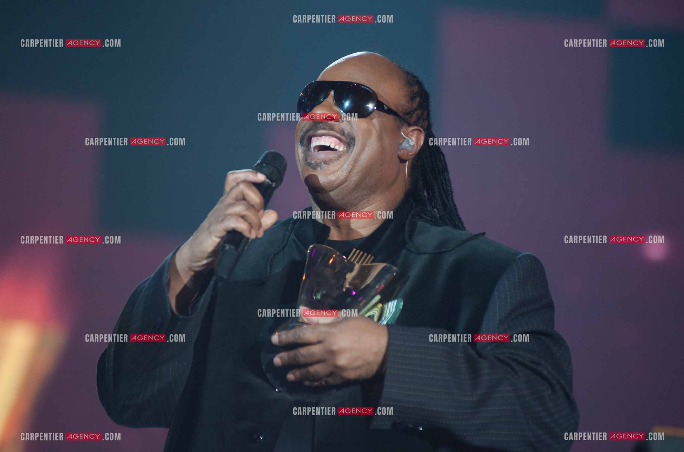 Le chanteur Stevie Wonder invité d'honneur des Victoires de la musique en 2010.