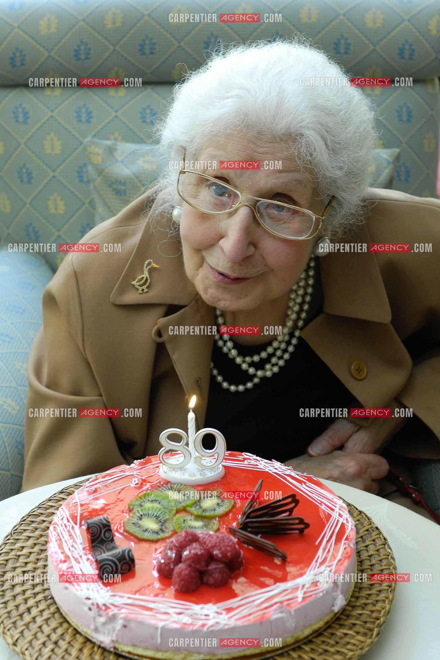 L'actrice Tsilla Chelton le jour de ses 89 ans à Paris.