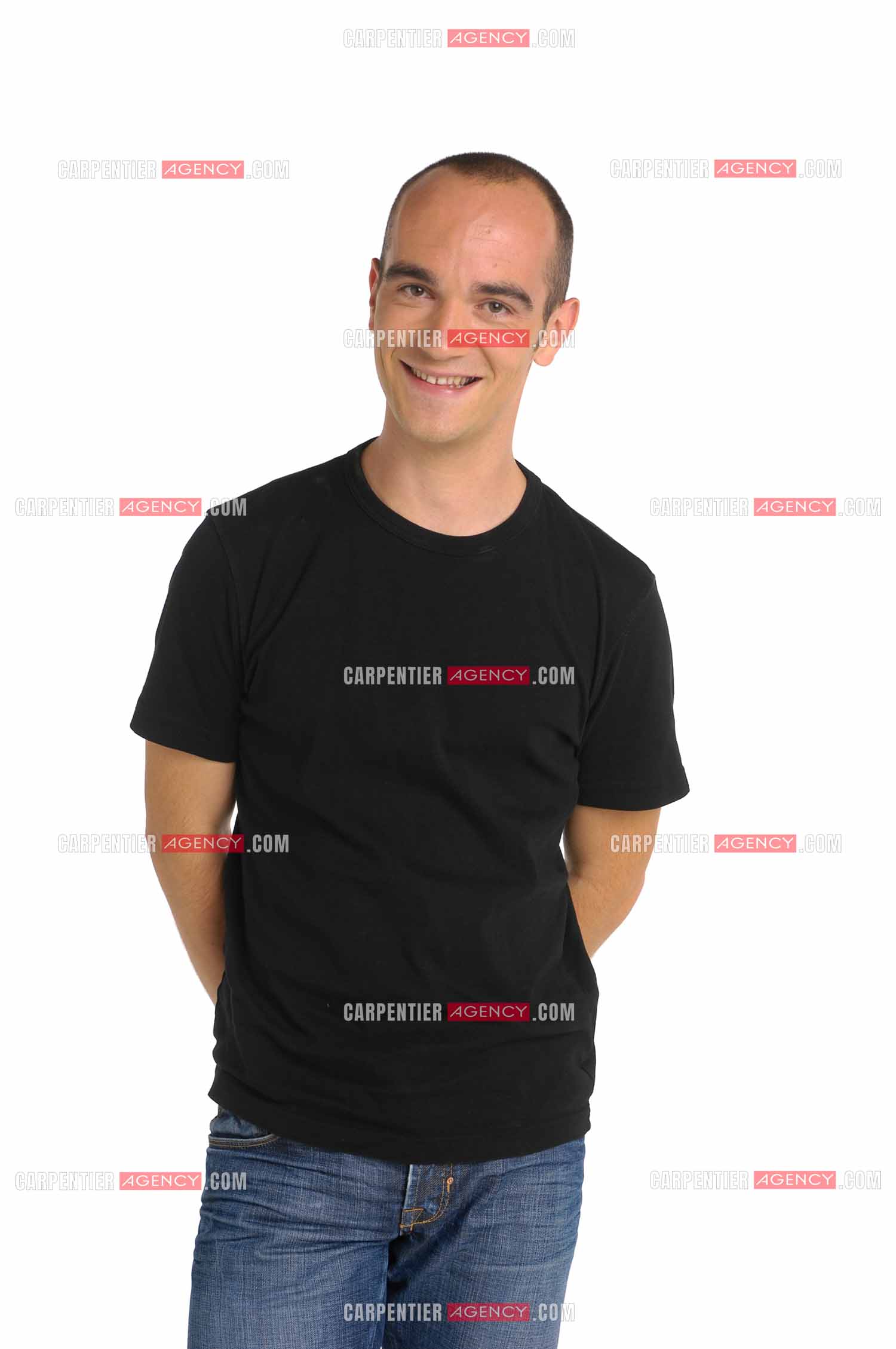 Le chanteur Guillaume Adelbert. ( Exclusif )