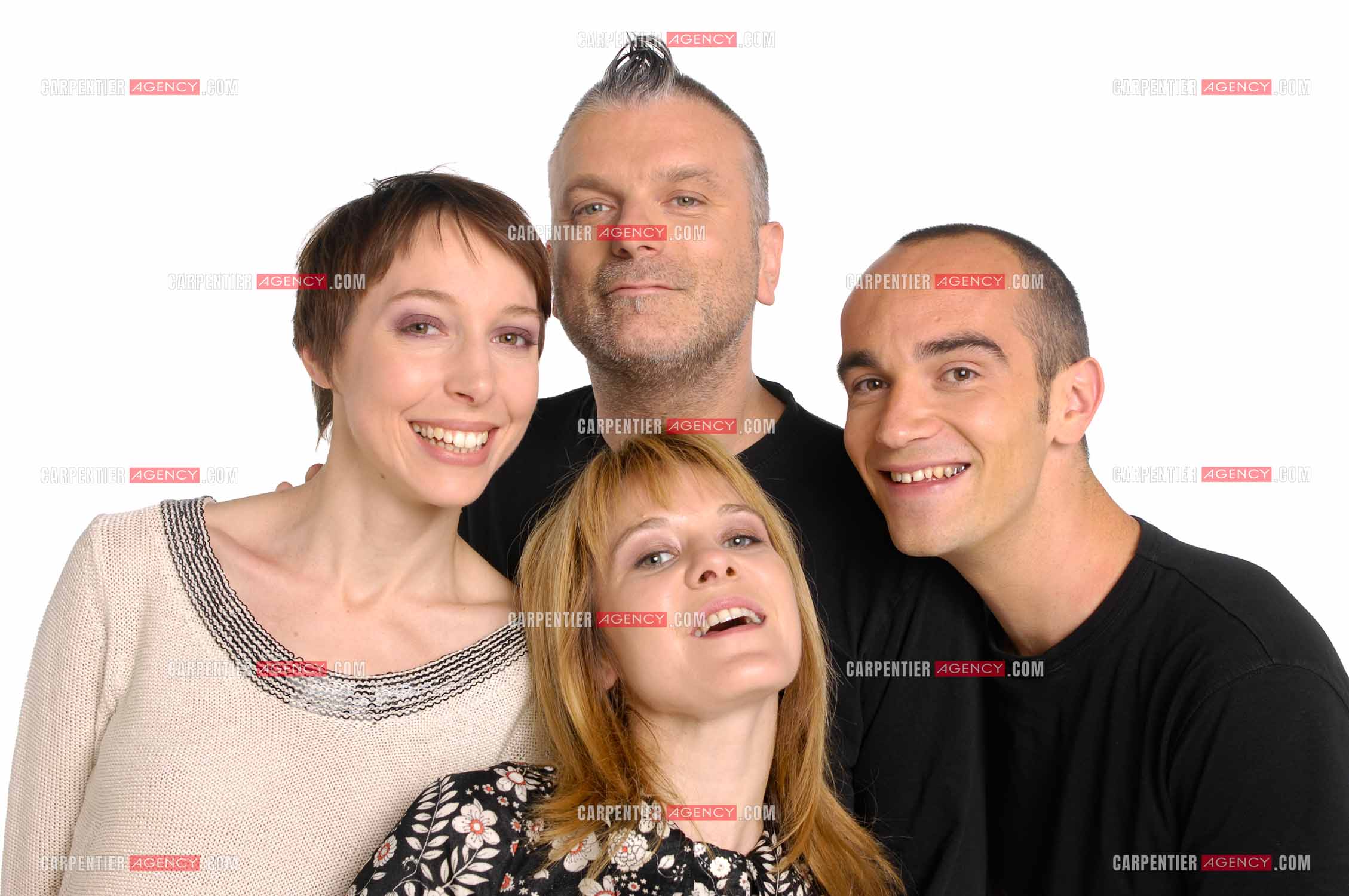 La troupe " Génération Sylvestre " avec Sansévérino, Guillaume Adelbert, Agnès Bihl, et Jeanne Cherhal. ( Exclusif )