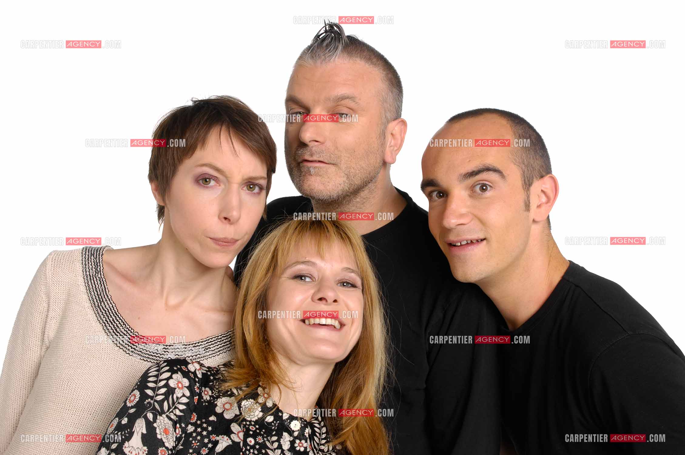 La troupe " Génération Sylvestre " avec Sansévérino, Guillaume Adelbert, Agnès Bihl, et Jeanne Cherhal. ( Exclusif )