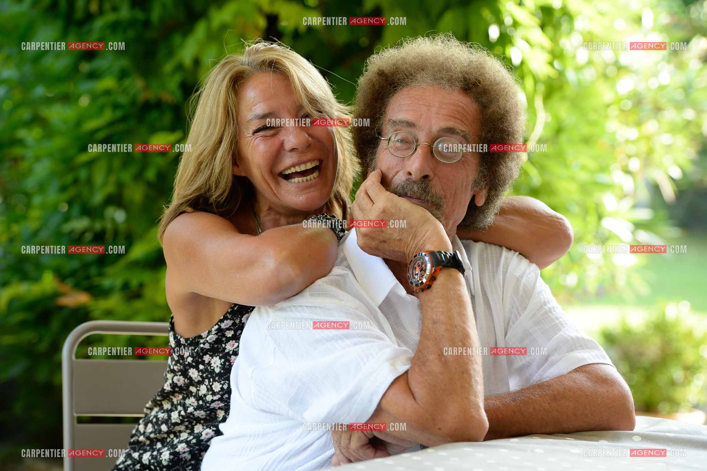 Jean Schultheis et sa femme sophie chez eux a Cavaillon le 12 Aout 2014.