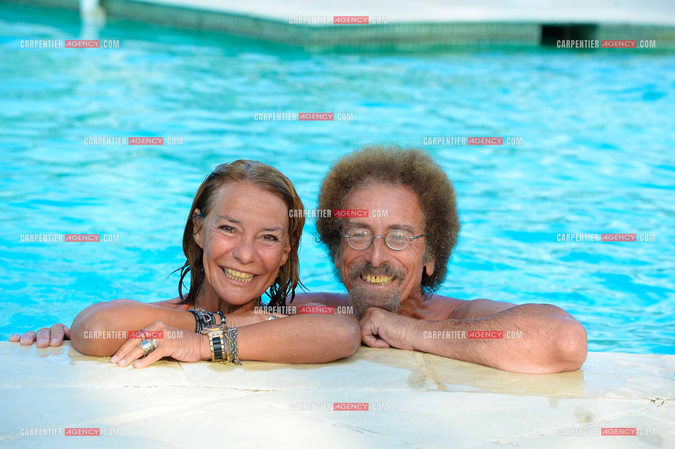 Jean Schultheis et sa femme sophie chez eux a Cavaillon le 12 Aout 2014.