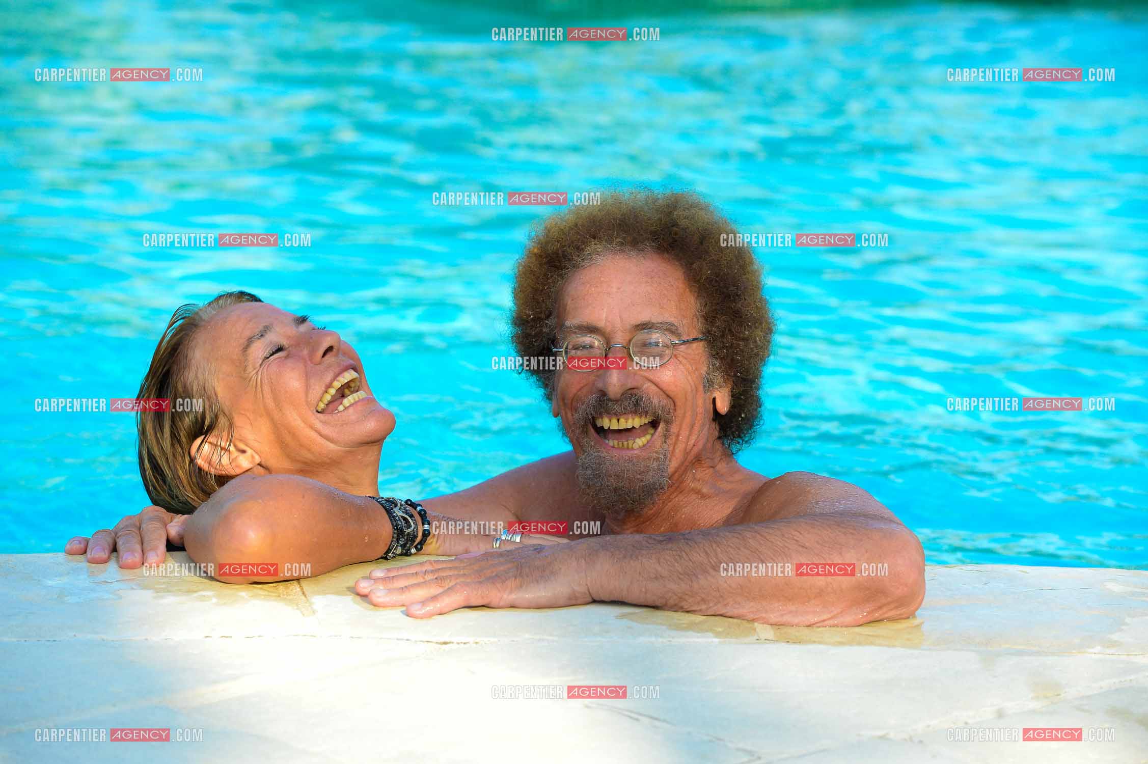 Jean Schultheis et sa femme sophie chez eux a Cavaillon le 12 Aout 2014.