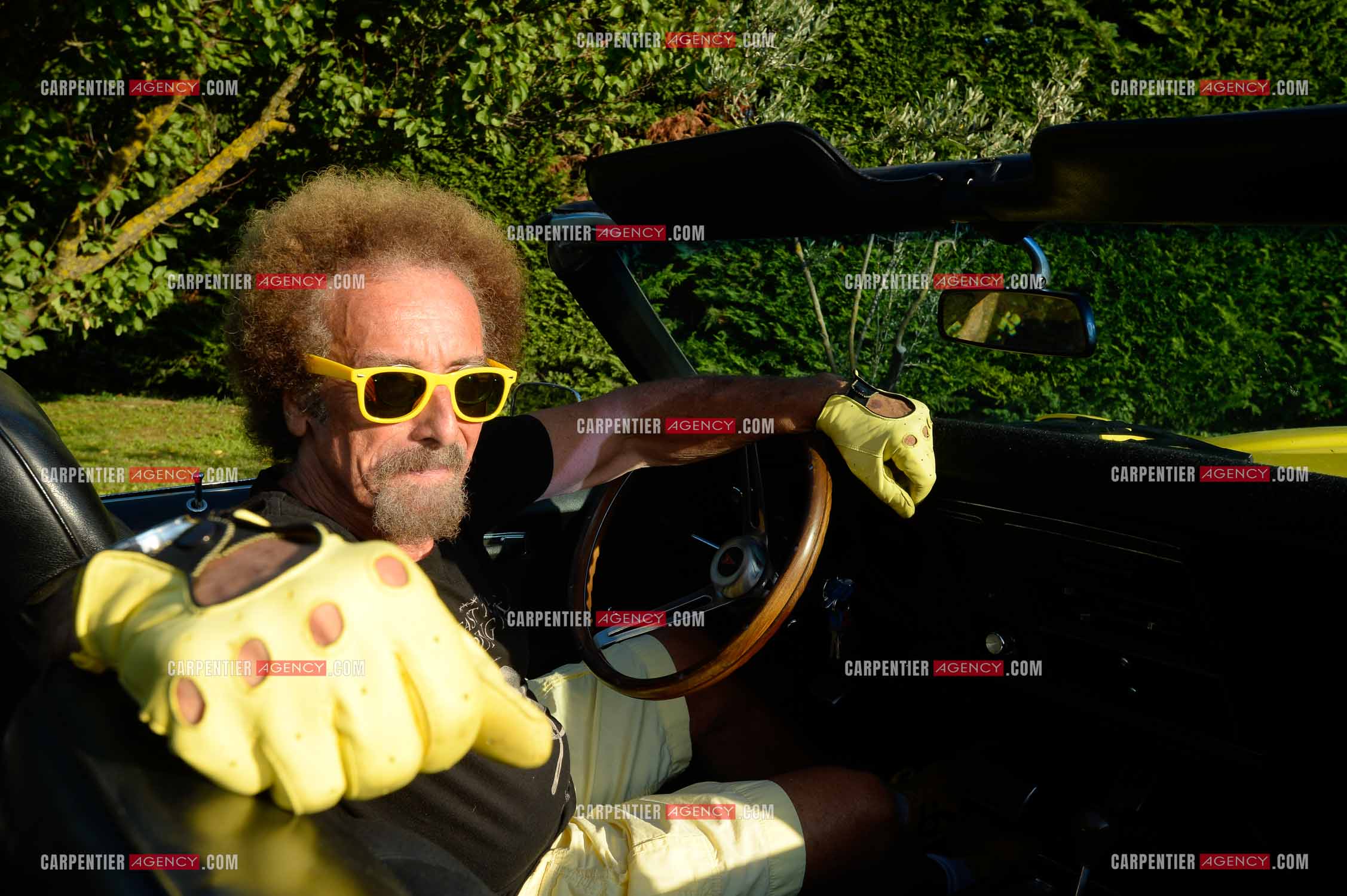 Jean Schultheis et sa passion des voitures. Ici, avec sa Mustang a Cavaillon le 12 Aout 2014.  ( Exclusif )