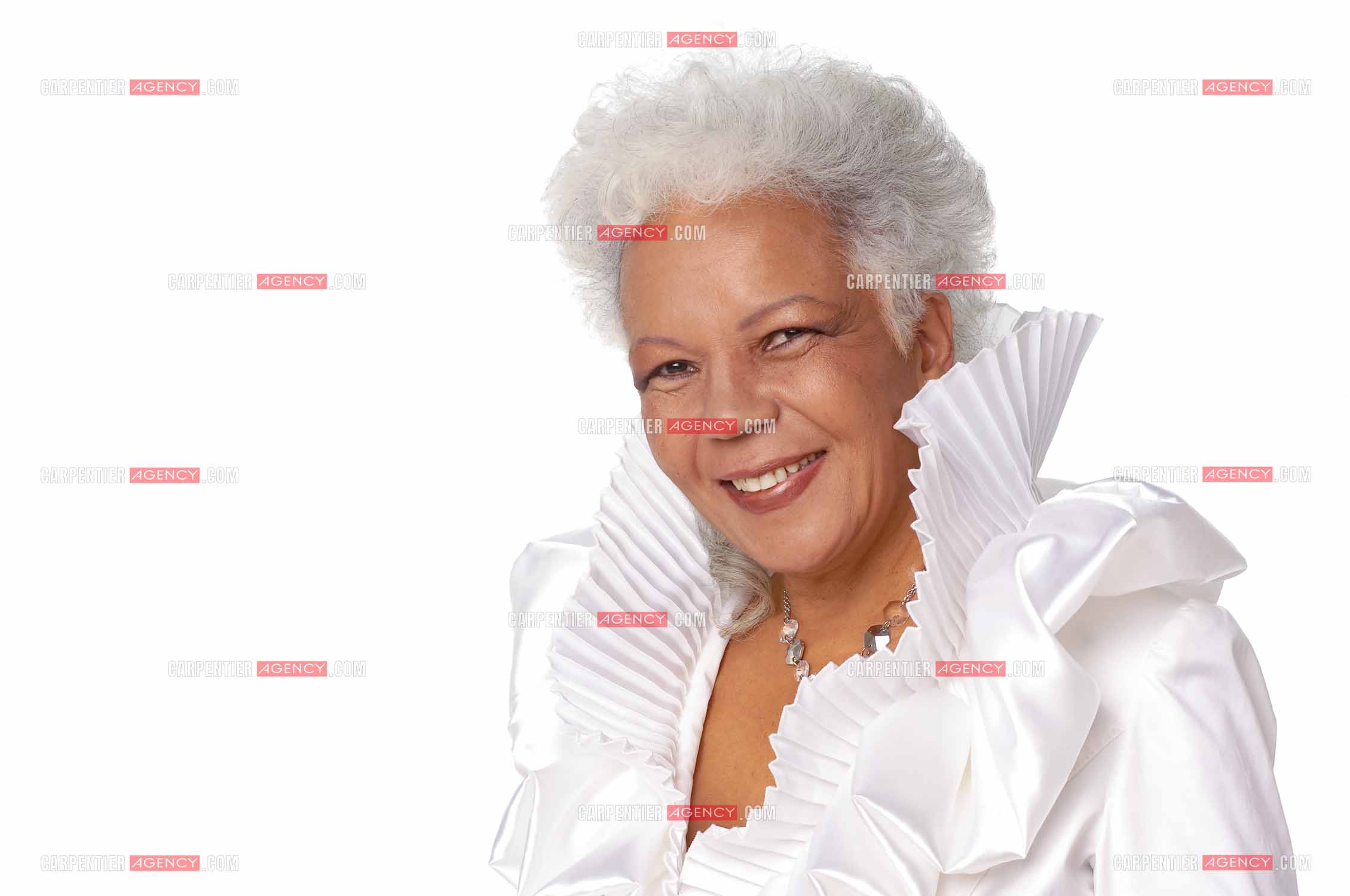 La chanteuse Kaoma, de son vrai nom Loalwa Braz, l'interprète de la chanson LA LAMBADA en séance photos a Paris. Assassinée le 19 janvier 2017.  ( Exclusif )