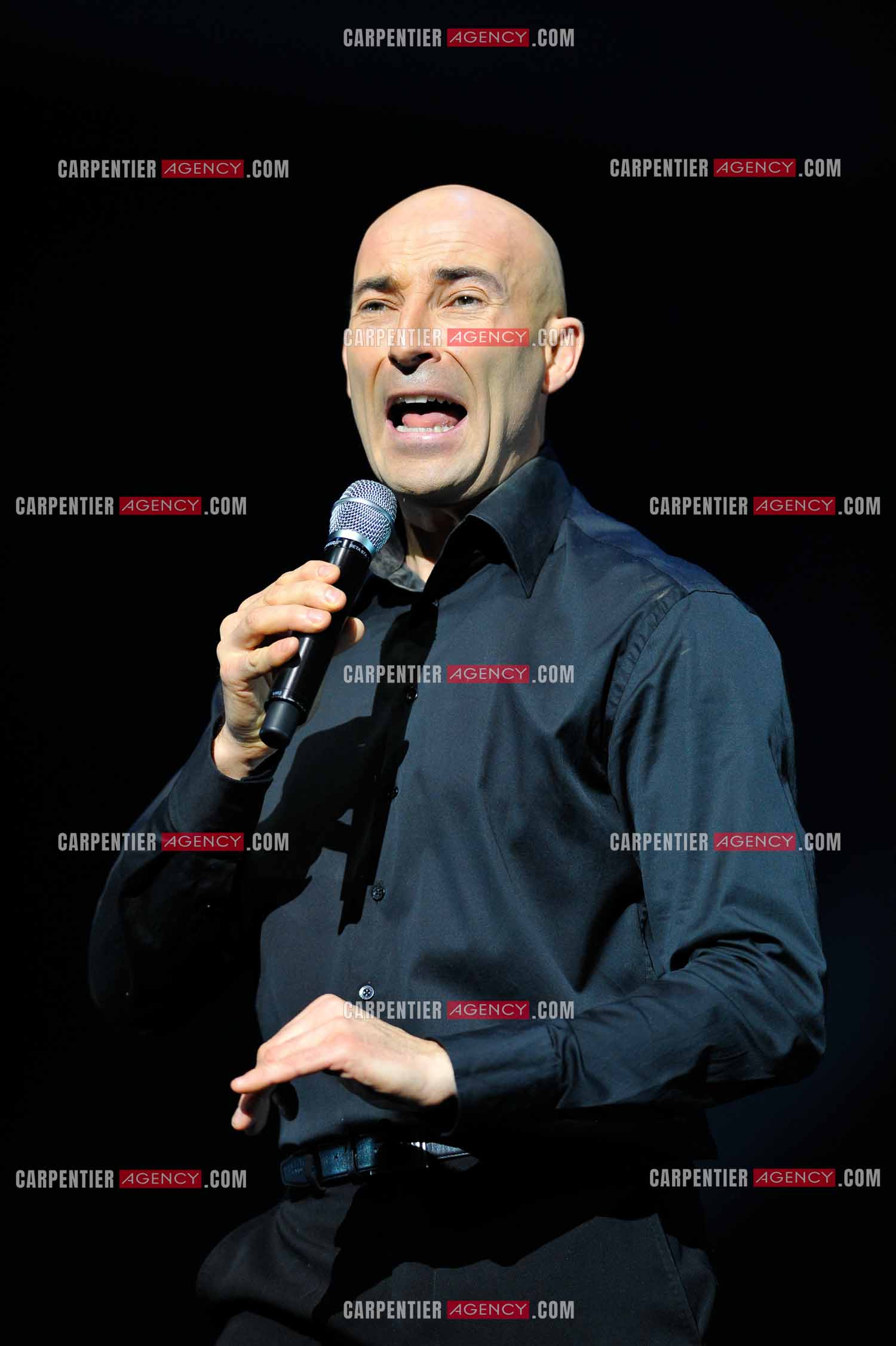 L'humoriste Nicolas Canteloup au Zenith de Paris en 2010.  ( Exclusif )