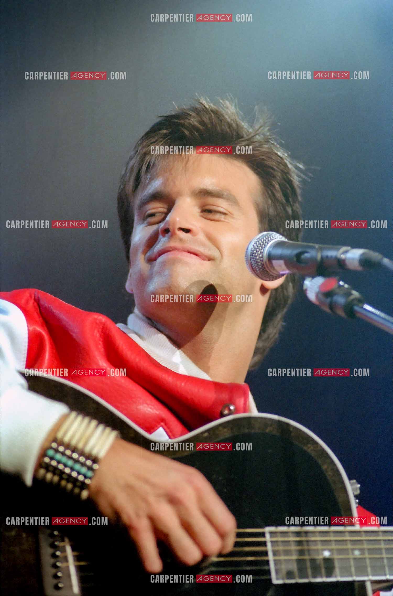 Le chanteur Canadien Roch Voisine en concert au POPB de Paris Bercy le 6 Février 1992.