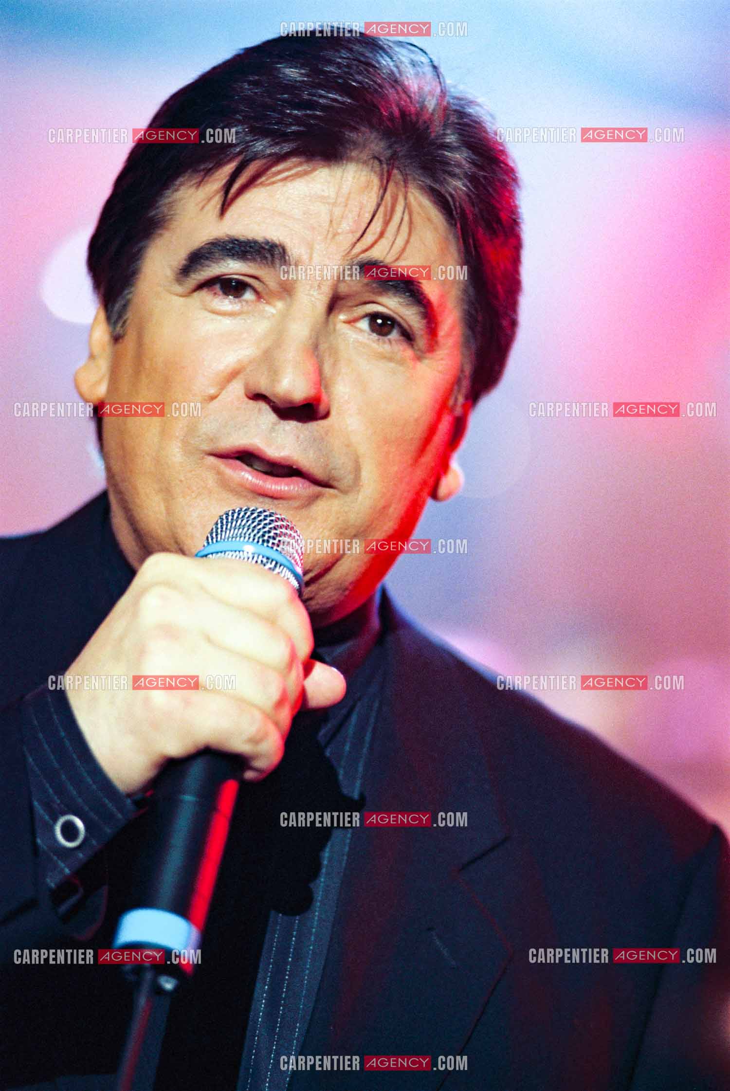 Le chanteur Serge Lama invité de l'émission “FA SI LA CHANTER“.   ( Exclusif )