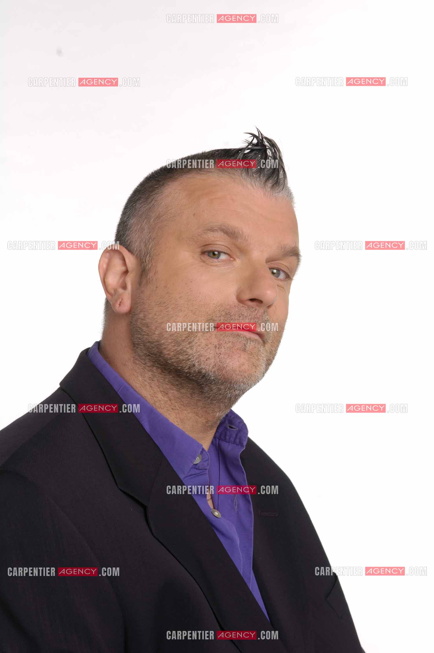 Le chanteur Sansévérino. ( Exclusif )