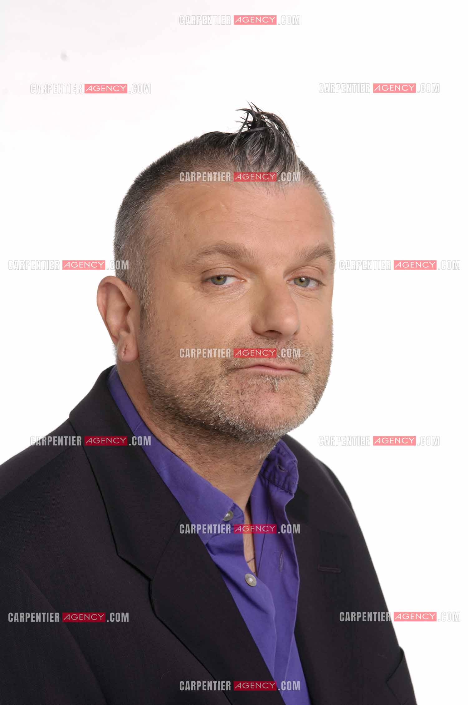 Le chanteur Sansévérino. ( Exclusif )