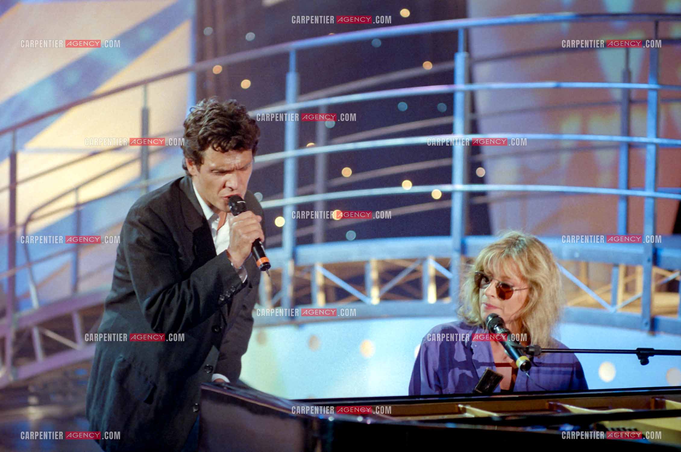 Enregistrement de l'émission “ Si on chantait “ et diffusée  sur TF1. Invités de l'émission, le chanteur Marc Lavoine en duo avec la chanteuse Véronique Sanson.( Exclusif )