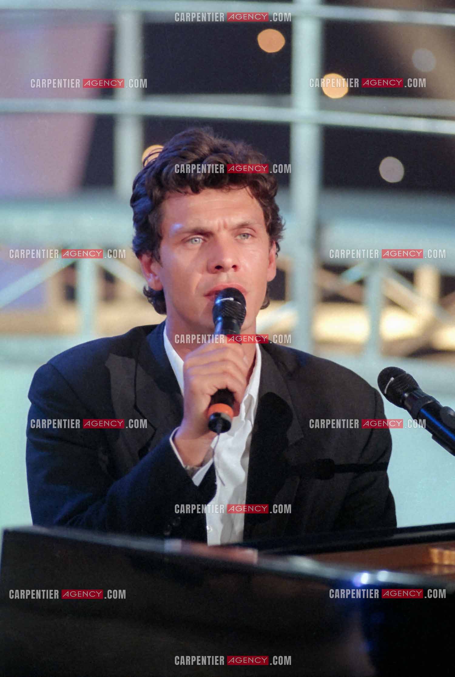 Enregistrement de l'émission “ Si on chantait “ et diffusée  sur TF1. Invité de l'émission, le chanteur Marc Lavoine.( Exclusif )
