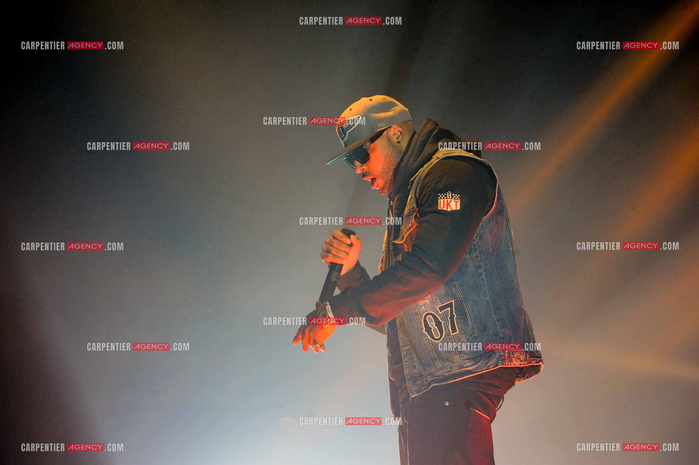 Le rappeur Élie Yaffa, dit Booba en concert au Zénith de Paris en 2007. ( Exclusif )