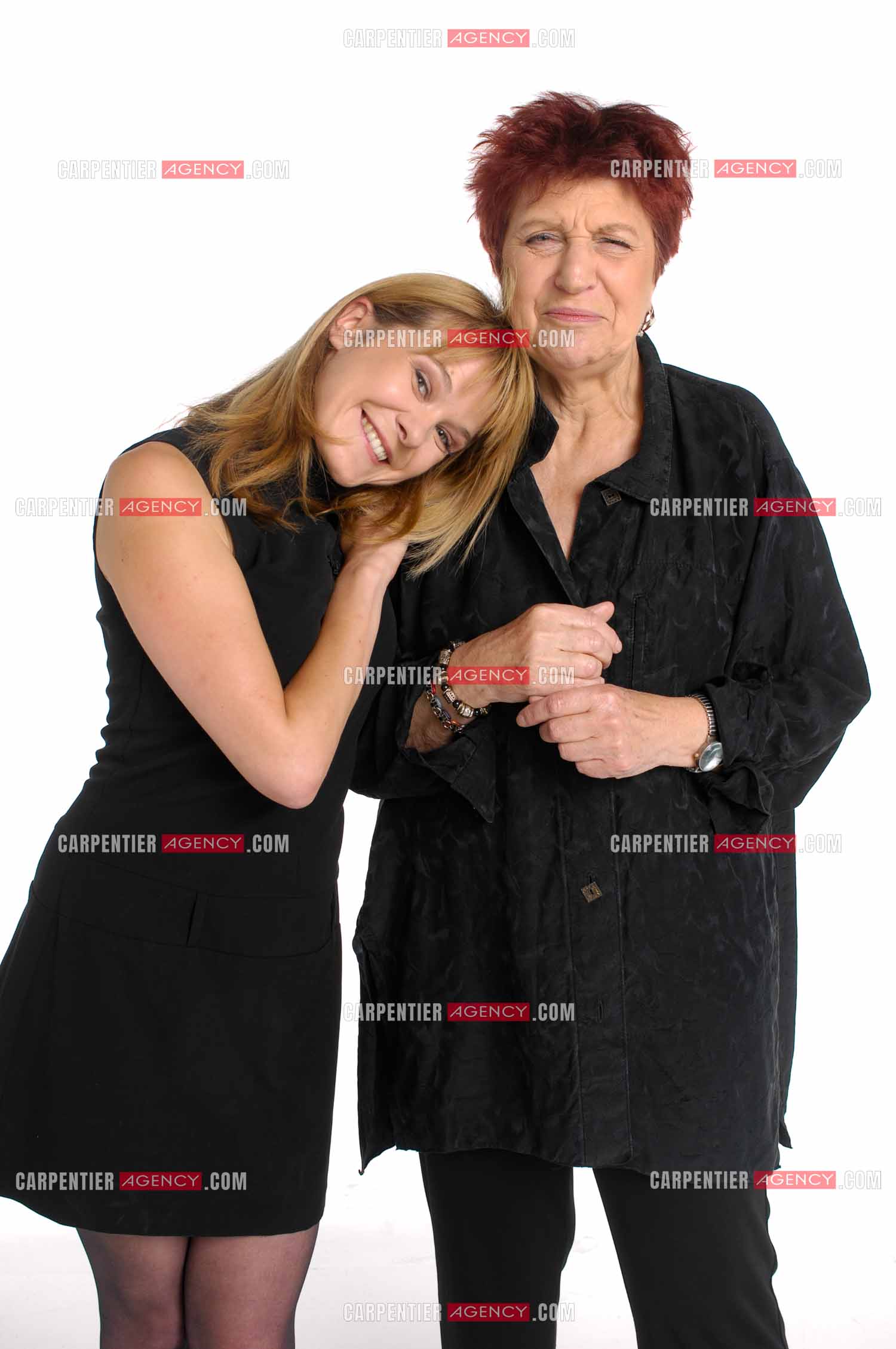 La chanteuse Anne Sylvestre et Agnès Bihl. ( Exclusif )