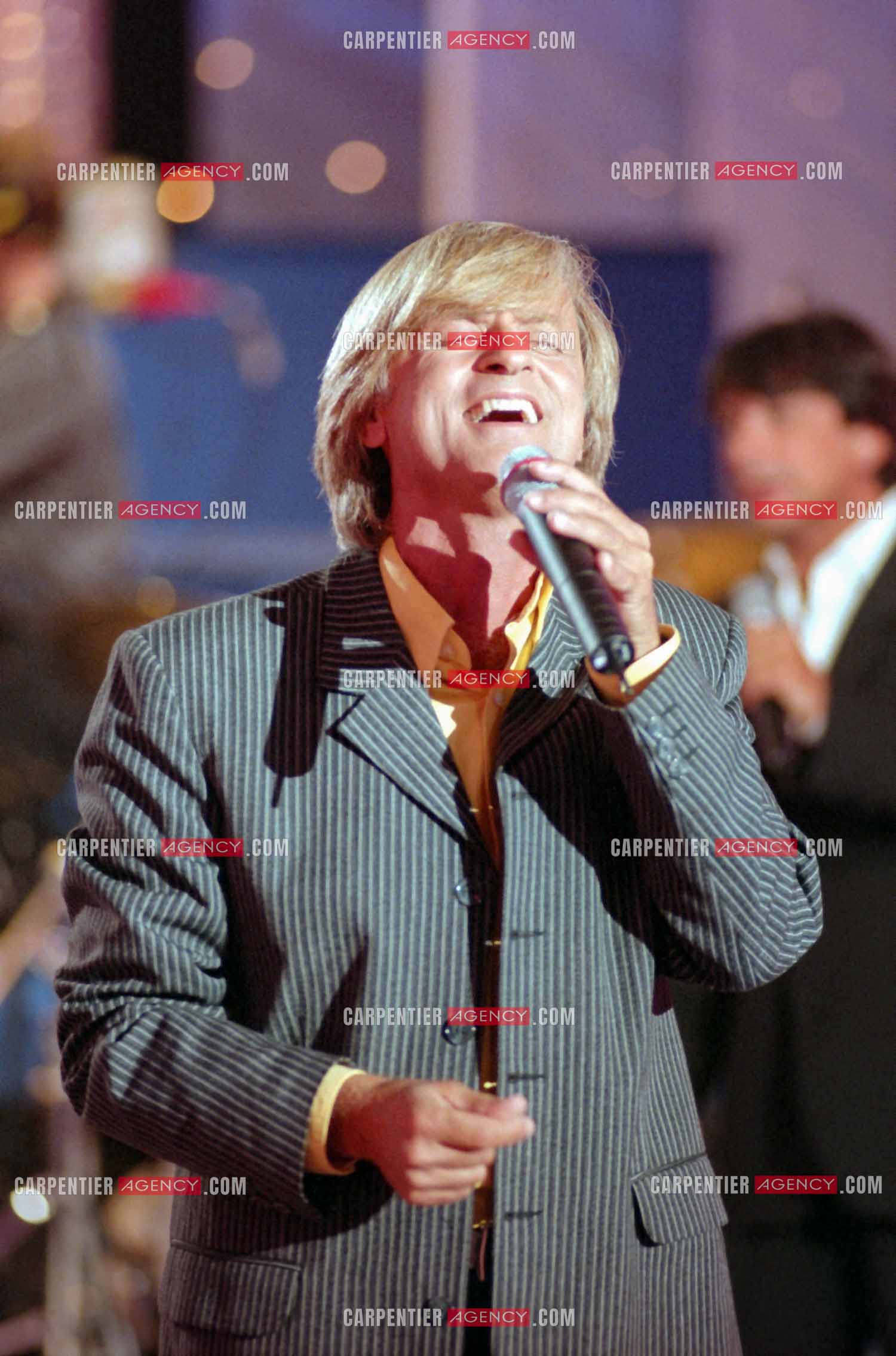 Le chanteur néerlandais Dave.  ( Exclusif )