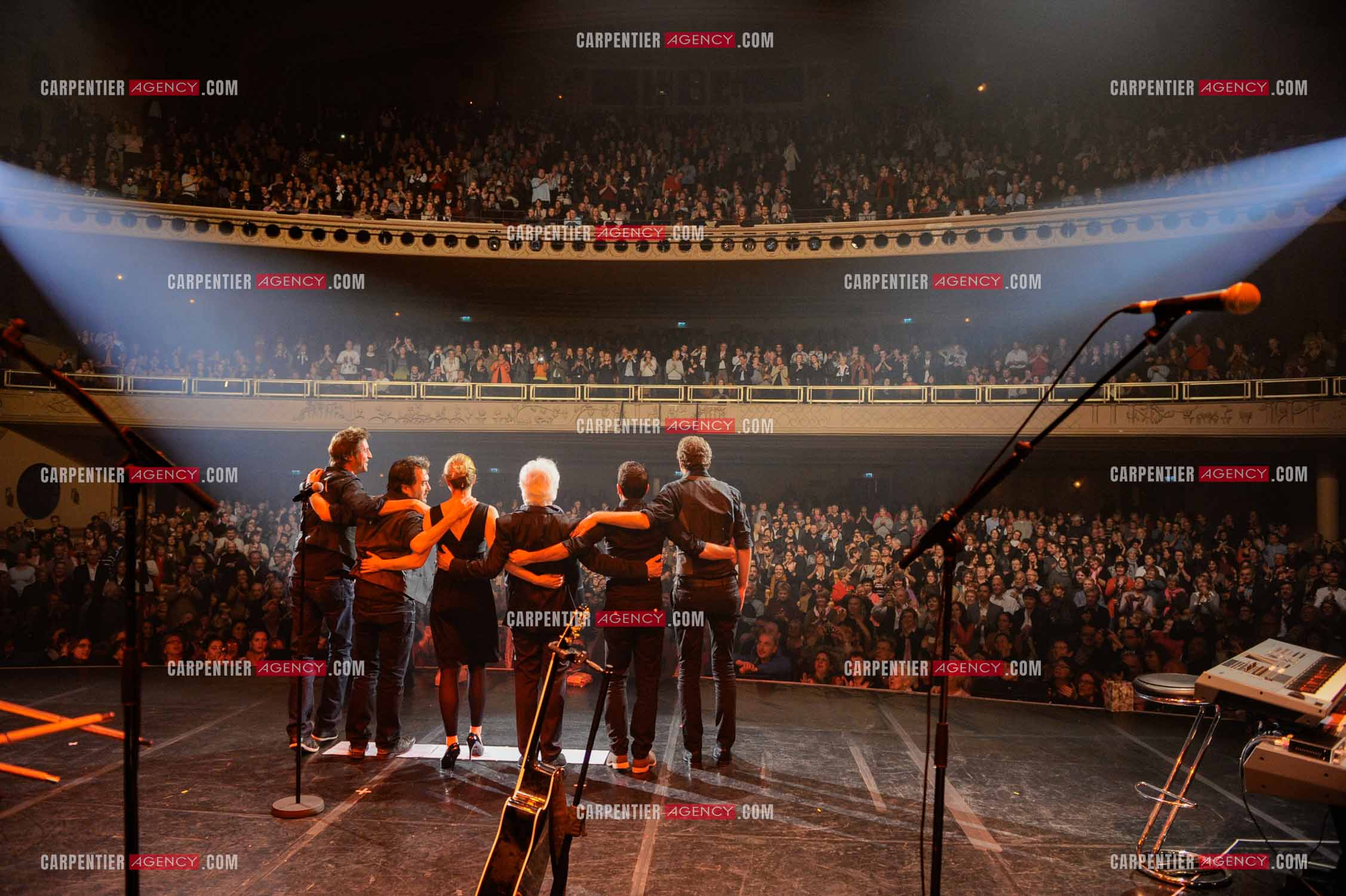 Le chanteur Gérard Lenorman en concert au Grand Rex à Paris.  ( Exclusif )