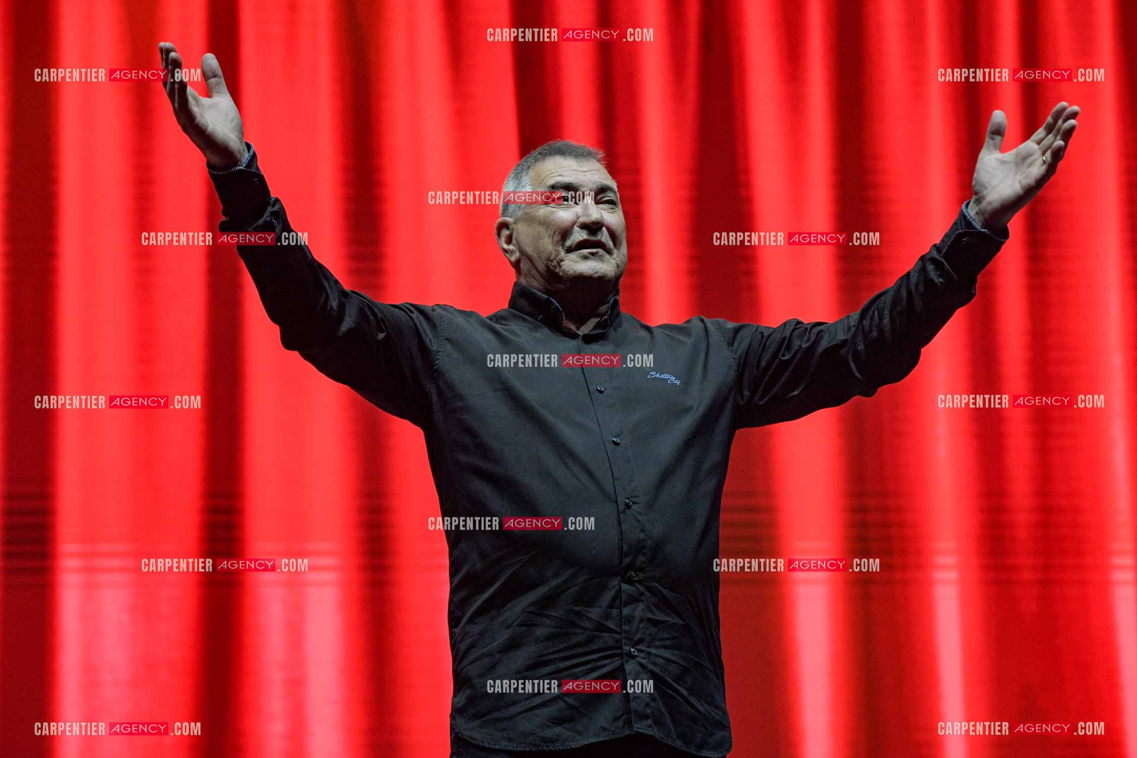 L'humoriste Jean-Marie Bigard en spectacle aux arènes de Fréjus.  ( Exclusif )