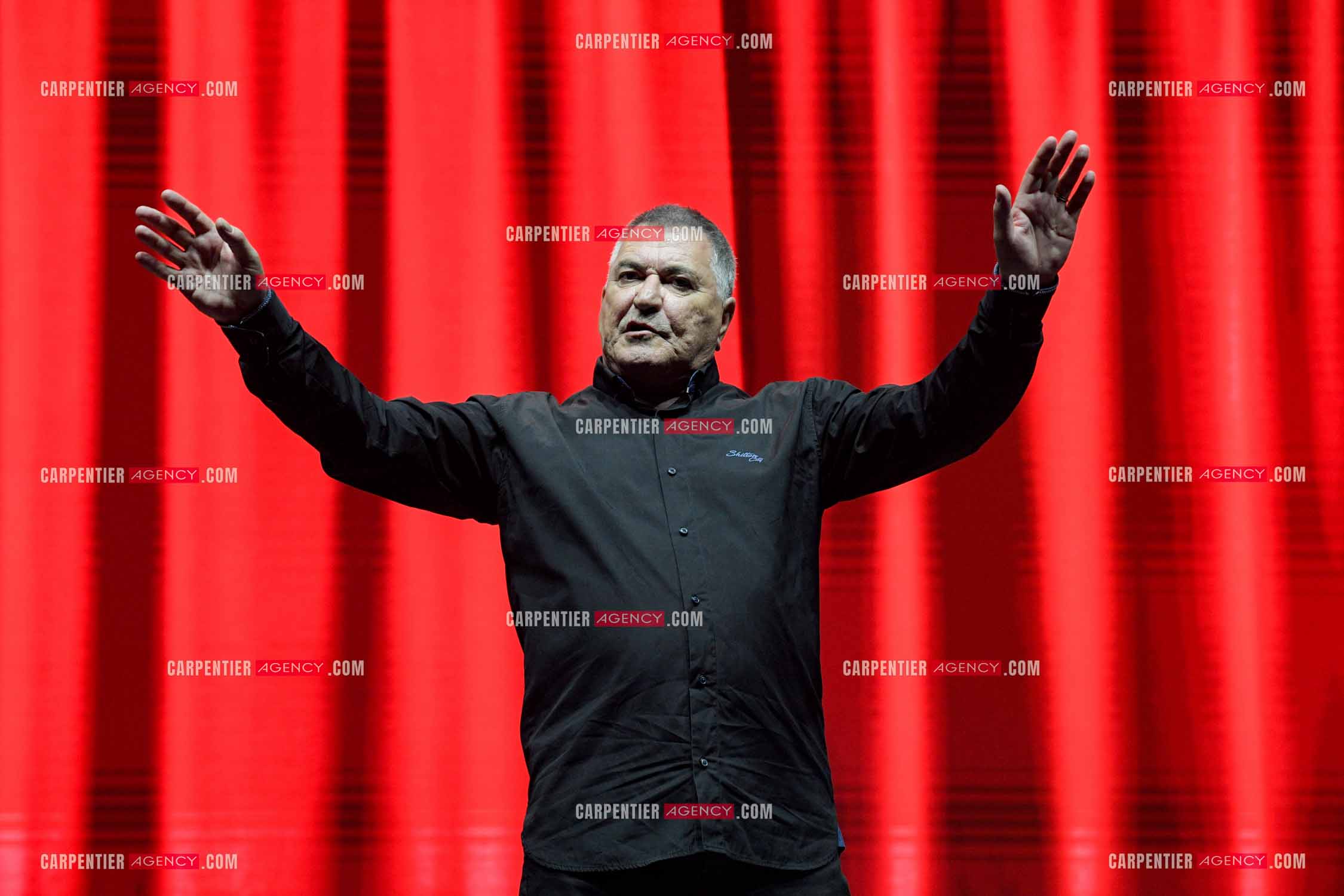 L'humoriste Jean-Marie Bigard en spectacle aux arènes de Fréjus.  ( Exclusif )