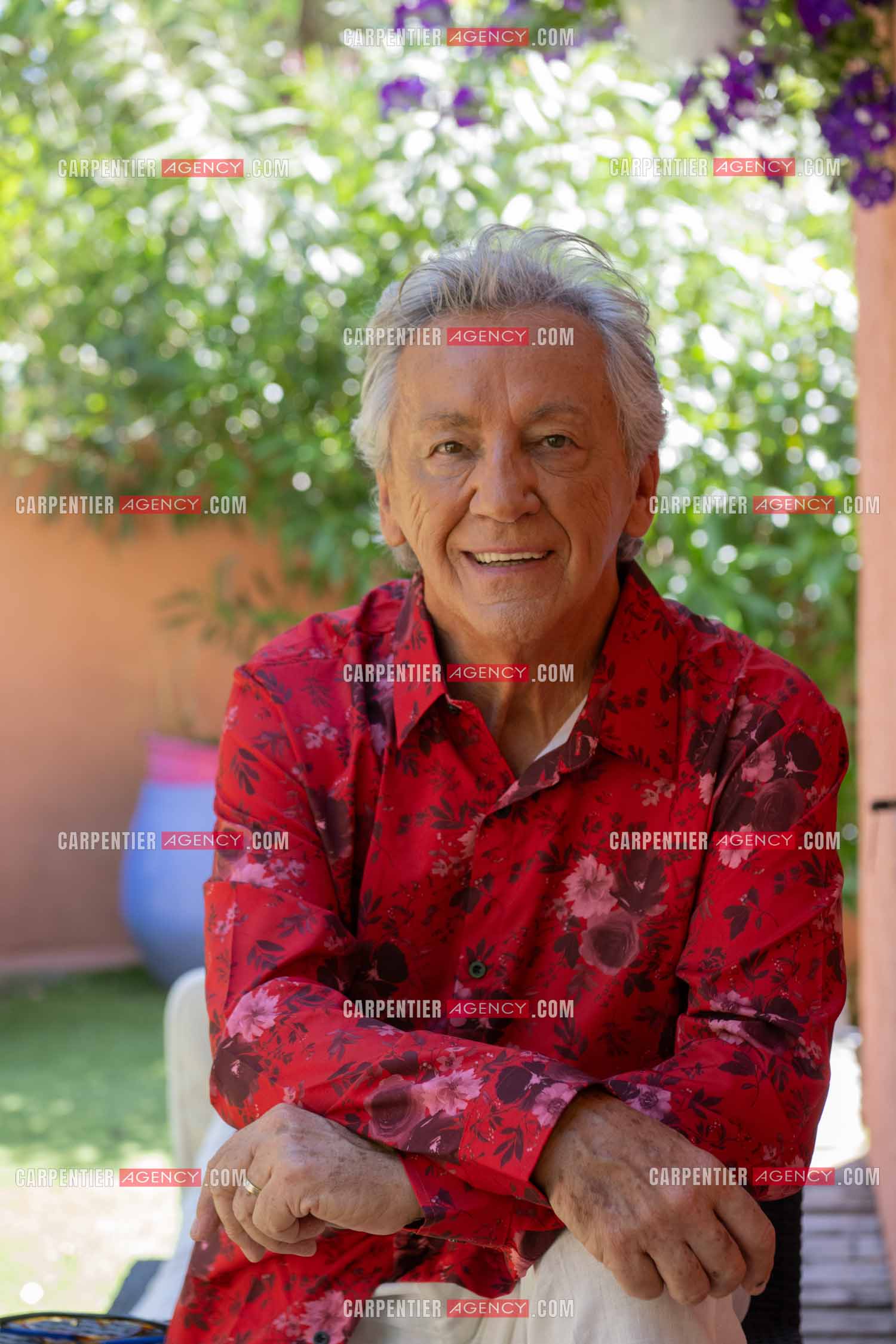 Portrait du chanteur Jean-Pierre Savelli chez lui dans le Var le 28 Mai 2025.  ( Exclusif )