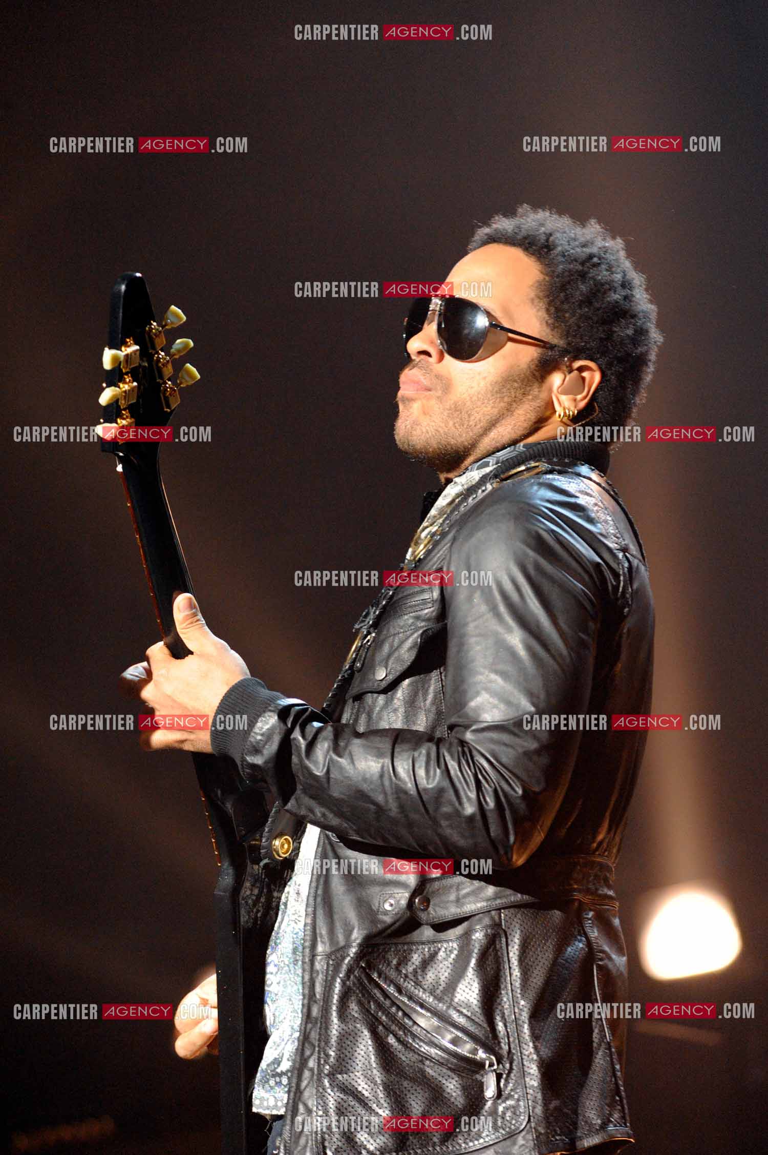 L'artiste rock américain Lenny Kravitz en concert au Zénith de Paris pour deux soirs.   ( Exclusif )