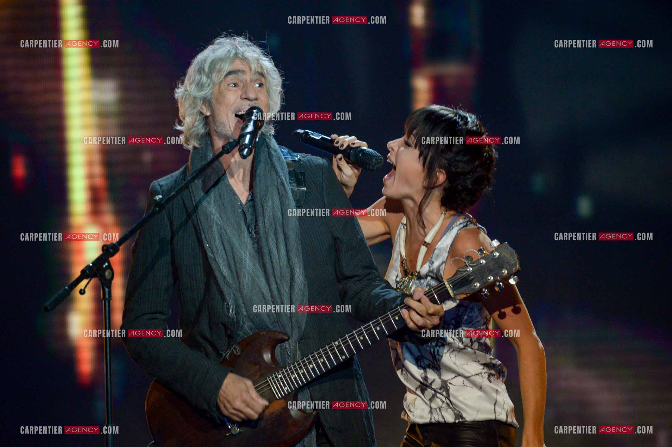 Les deux coachs de l'émission The Voice Kid's Louis Bertignac et Jenifer Bartoli.  ( Exclusif )
