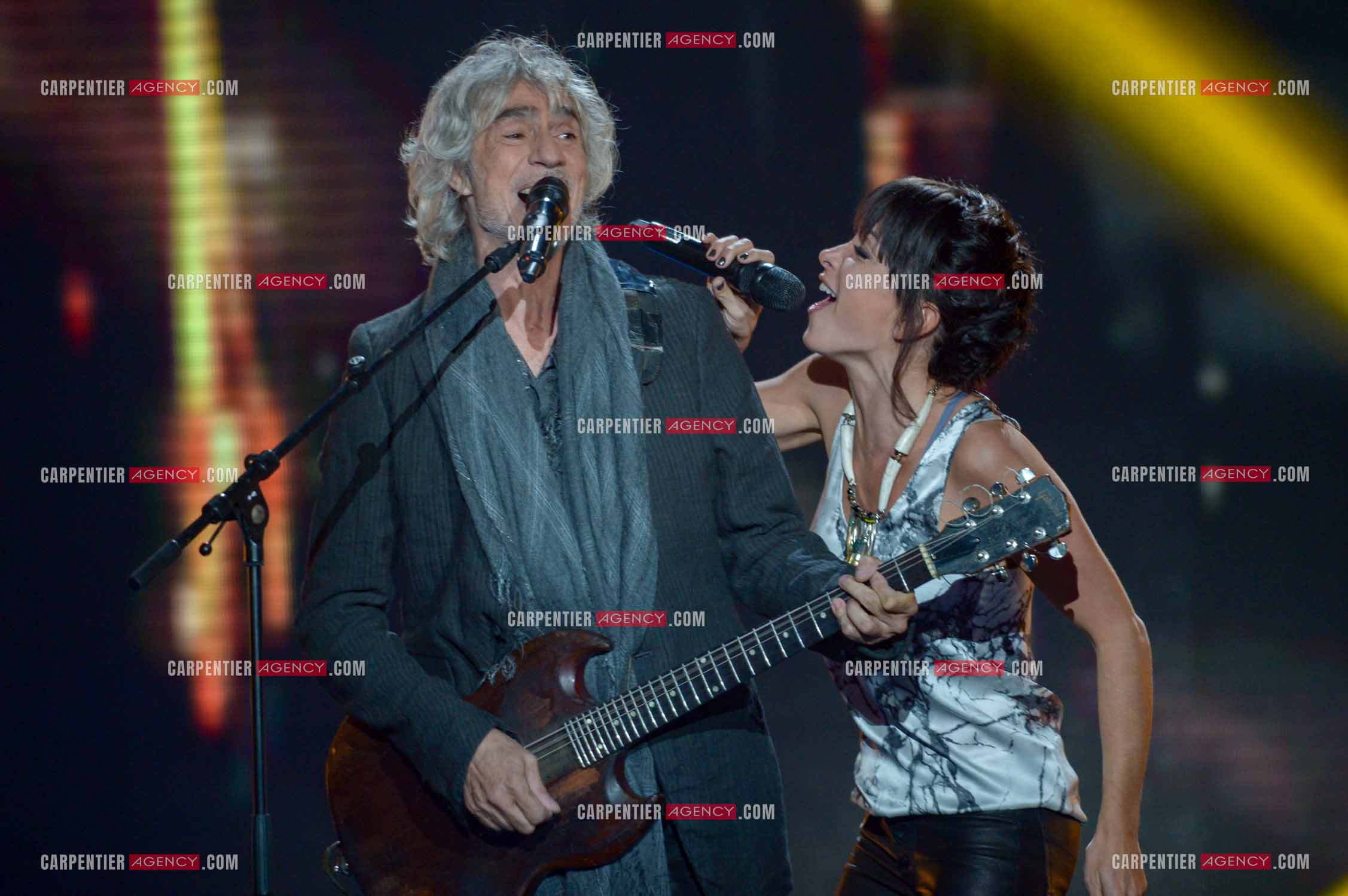 Les deux coachs de l'émission The Voice Kid's Louis Bertignac et Jenifer Bartoli.  ( Exclusif )