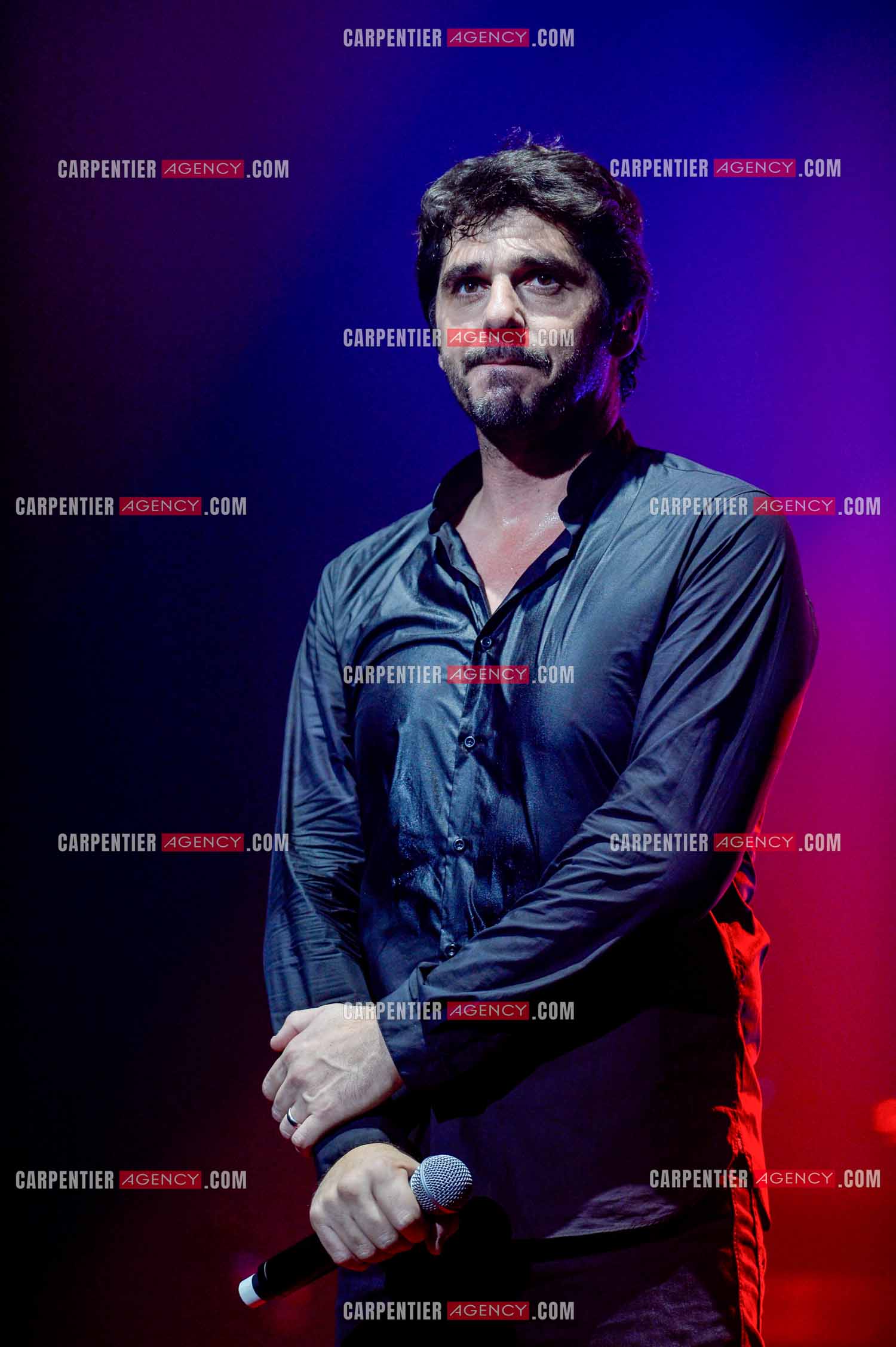 Le chanteur Patrick Fiori en concert.  ( Exclusif )